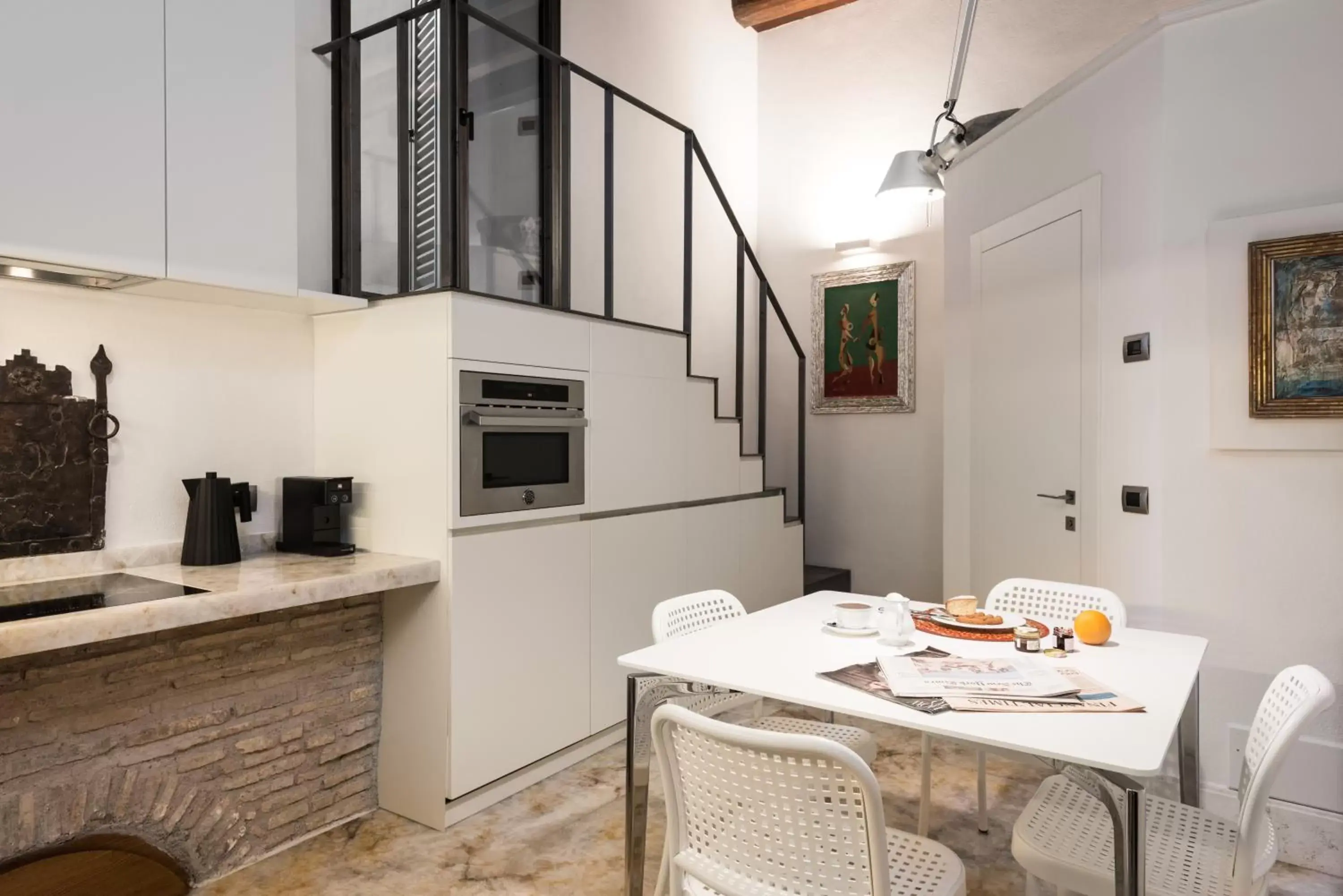 Kitchen or kitchenette, Dining Area in Palazzo Delle Pietre - Luxury Apartments