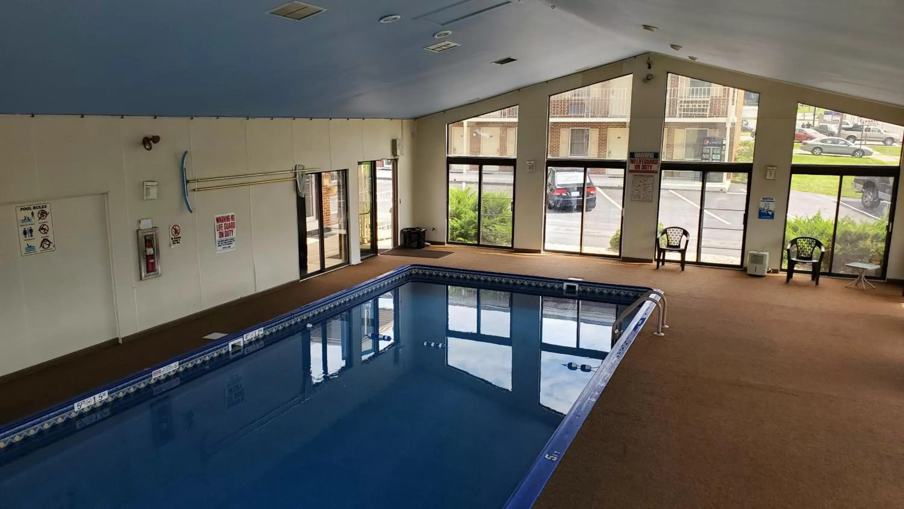 Swimming Pool in Travelodge by Wyndham Hershey