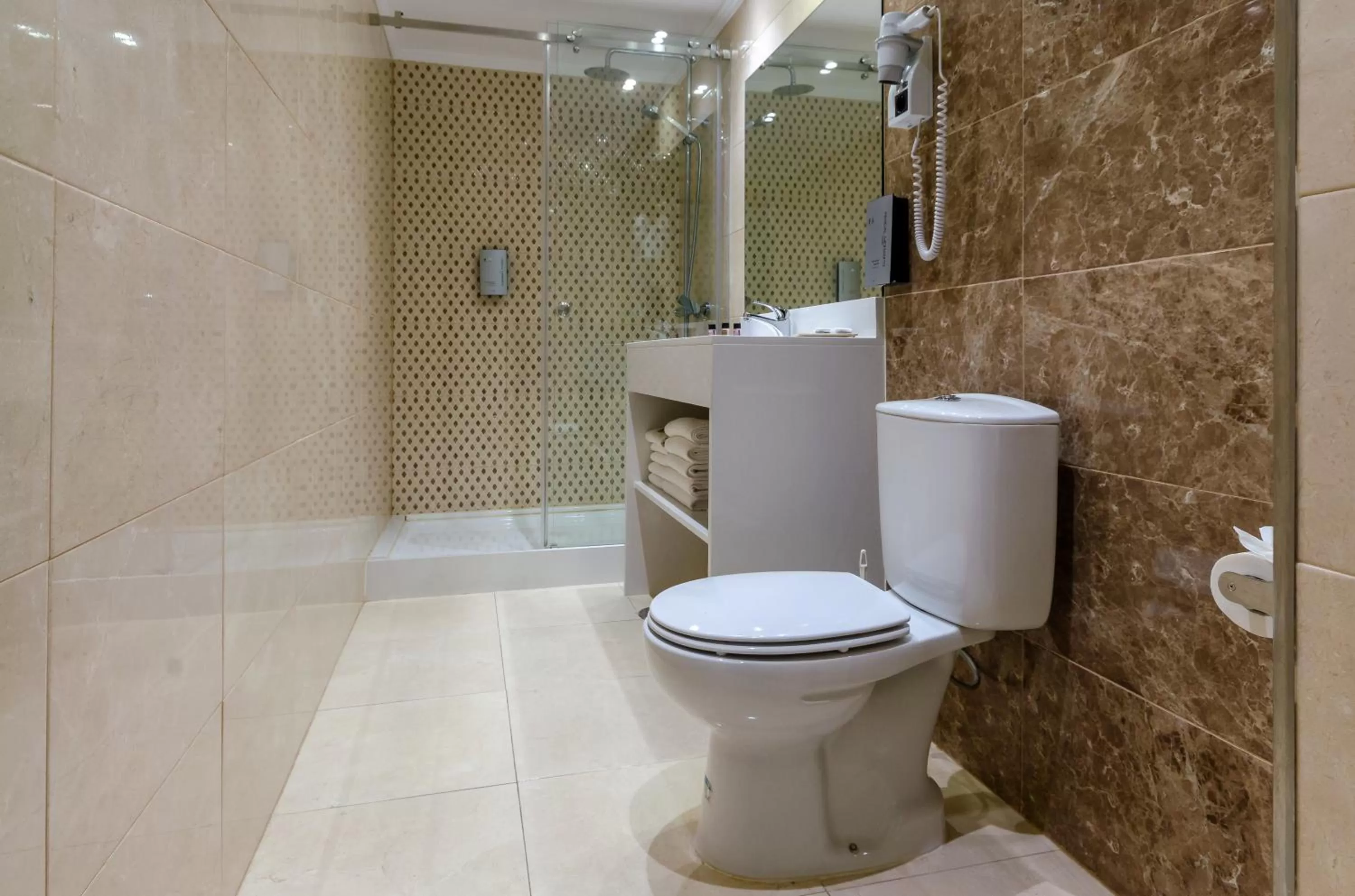 Bathroom in Hotel Borges Chiado