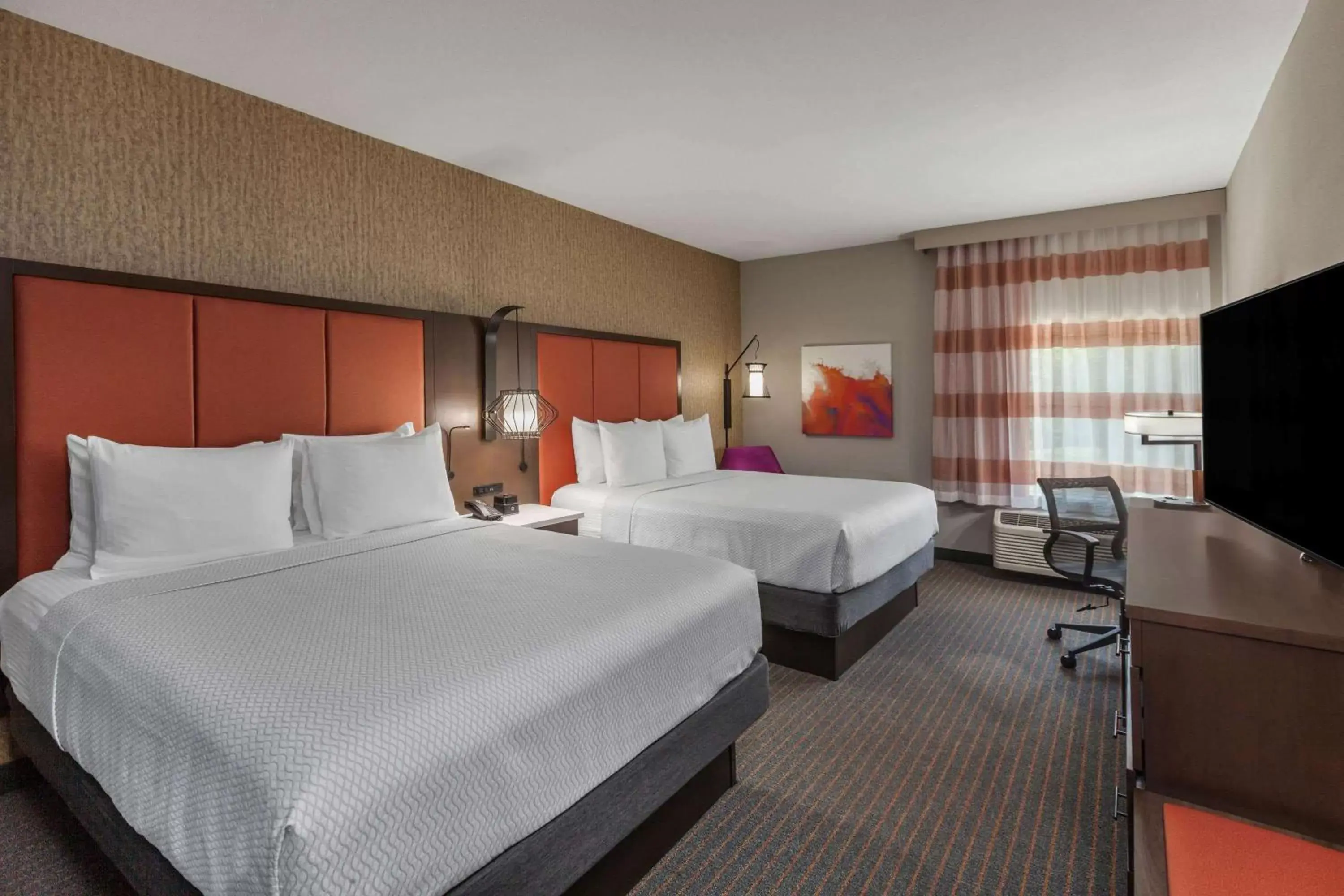 Queen Room with Two Queen Beds - Non-Smoking in La Quinta by Wyndham Houston East at Sheldon Rd