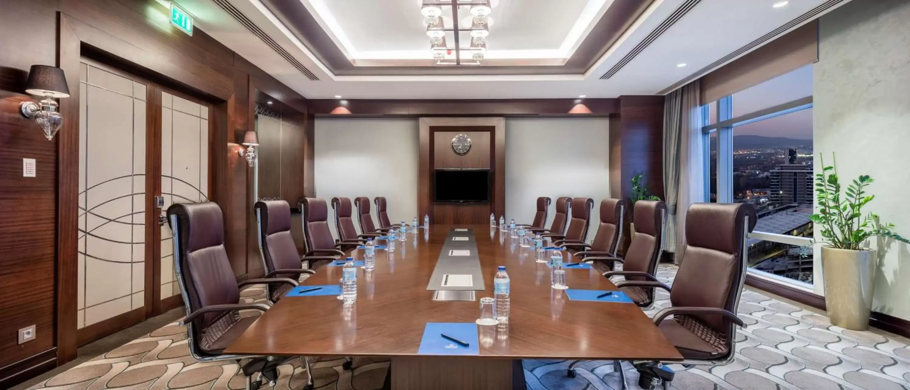 Meeting/conference room in Hilton Bursa Convention Center & Spa