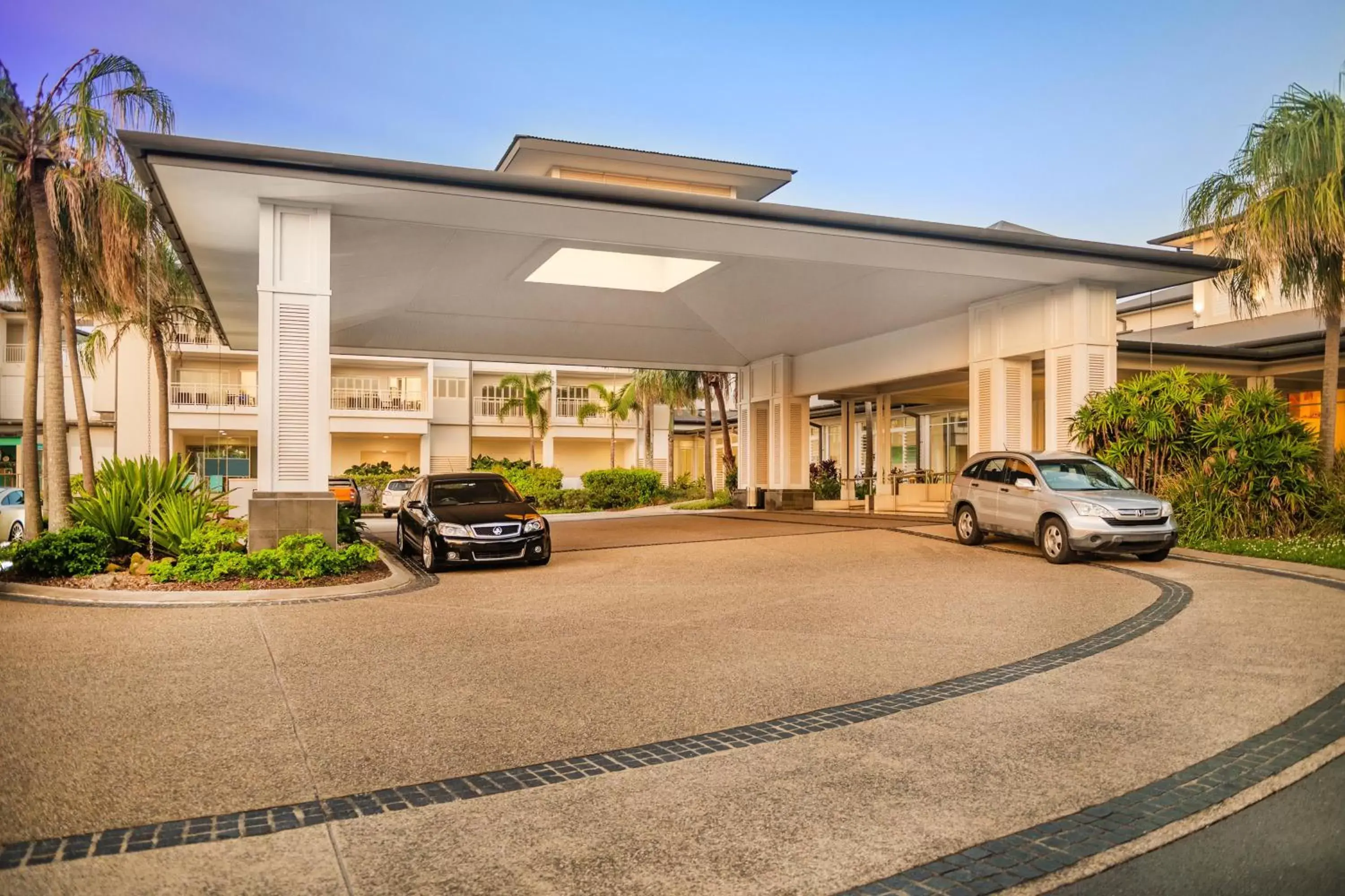 Facade/entrance in Mantra on Salt Beach Facade/entrance in Mantra on Salt Beach