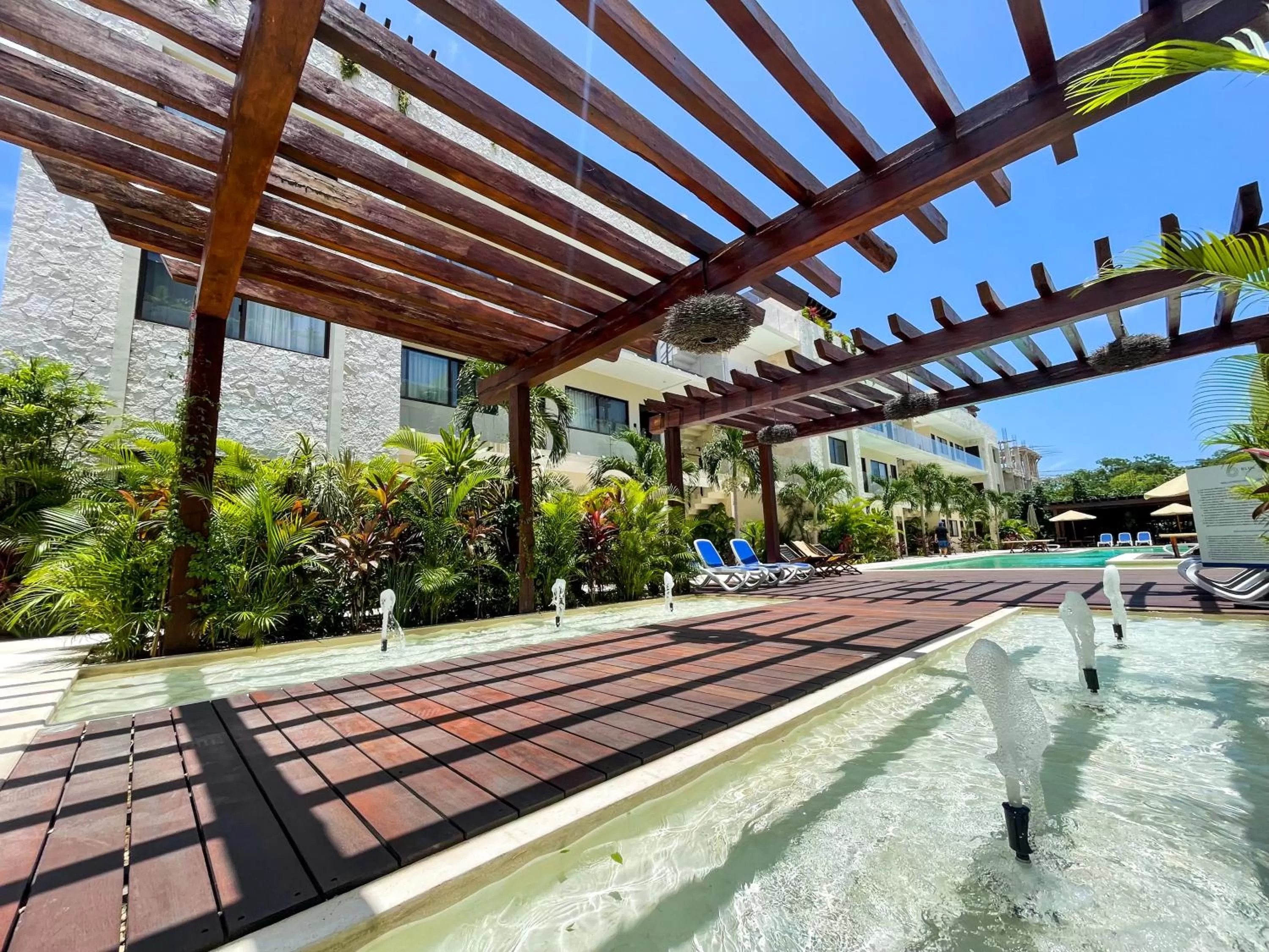 Property building, Swimming Pool in Apartment and Penthouse Blue Luxury Kukulkan Tulum