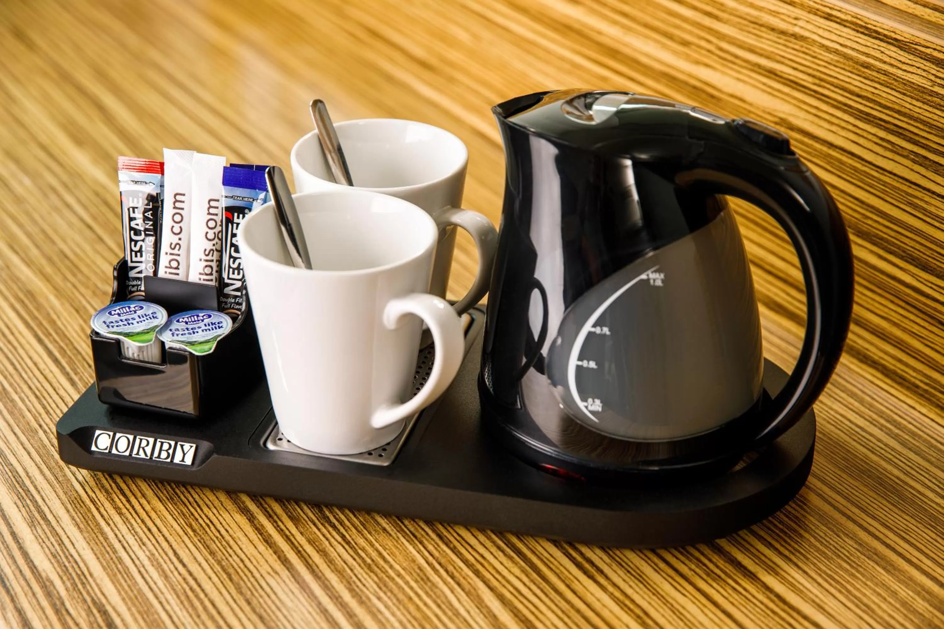 Coffee/tea facilities in ibis budget London Heathrow Central