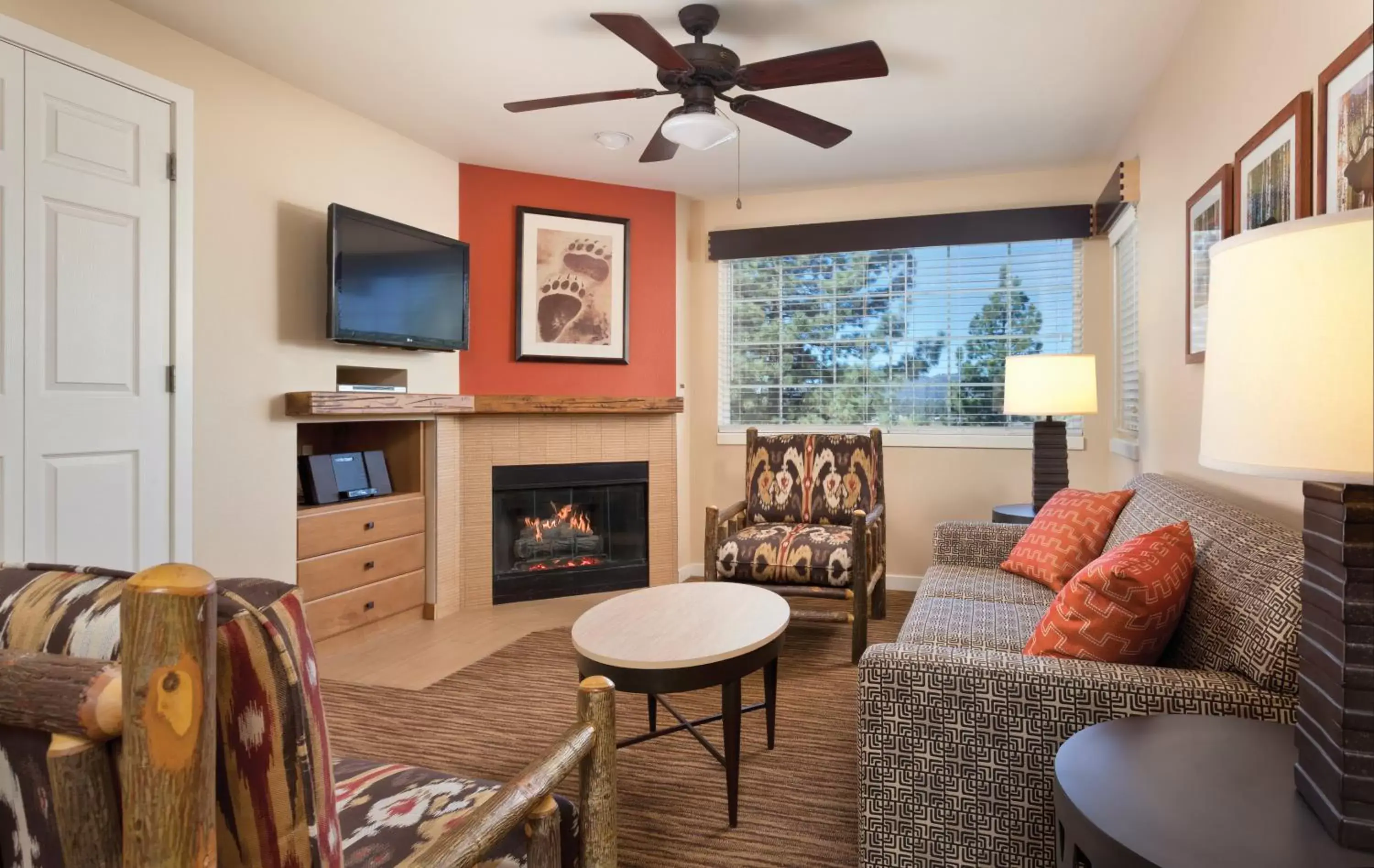 Living room, Seating Area in WorldMark Big Bear Lake