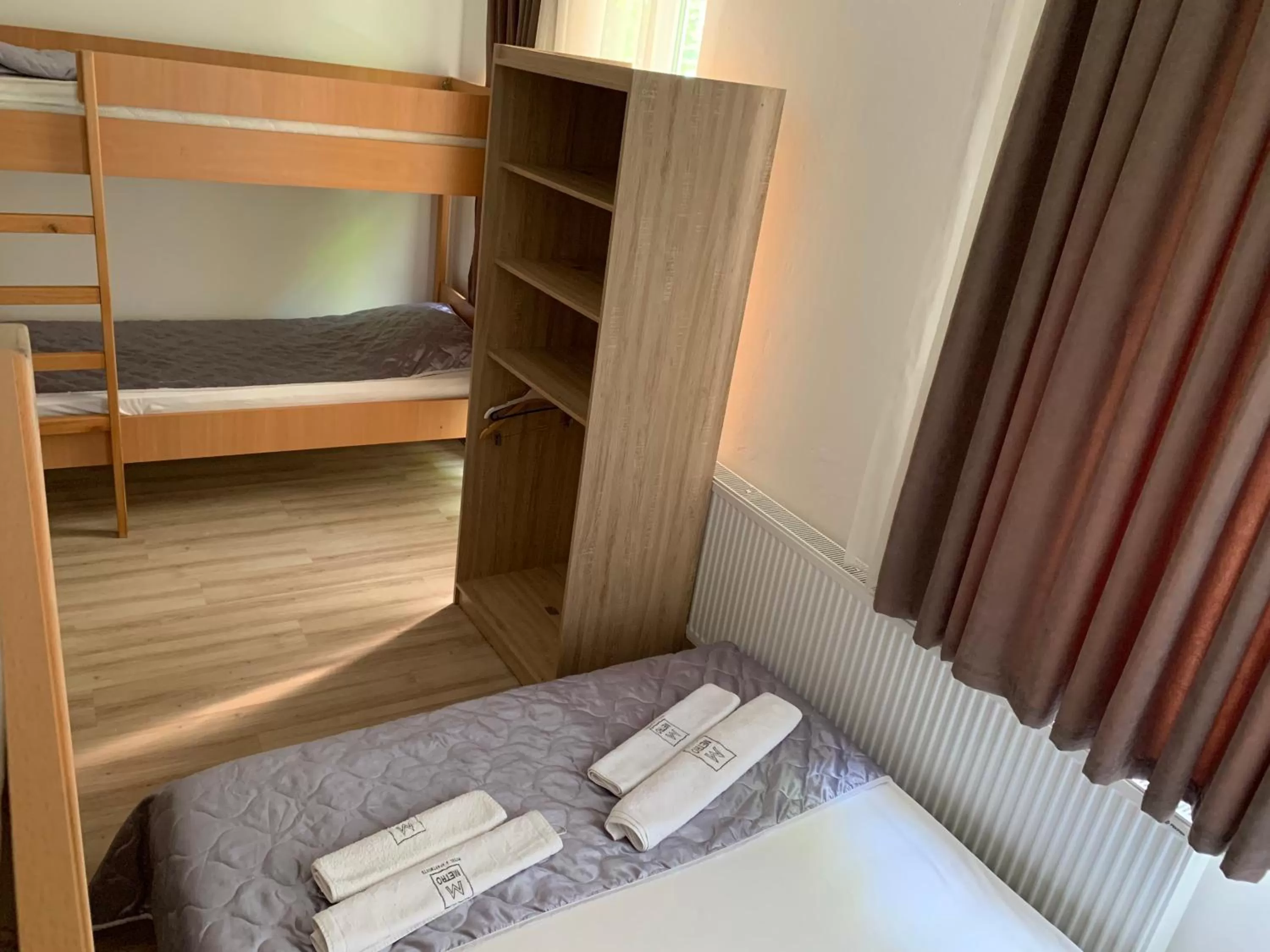 Villa Nina Hotel & Lounge bar