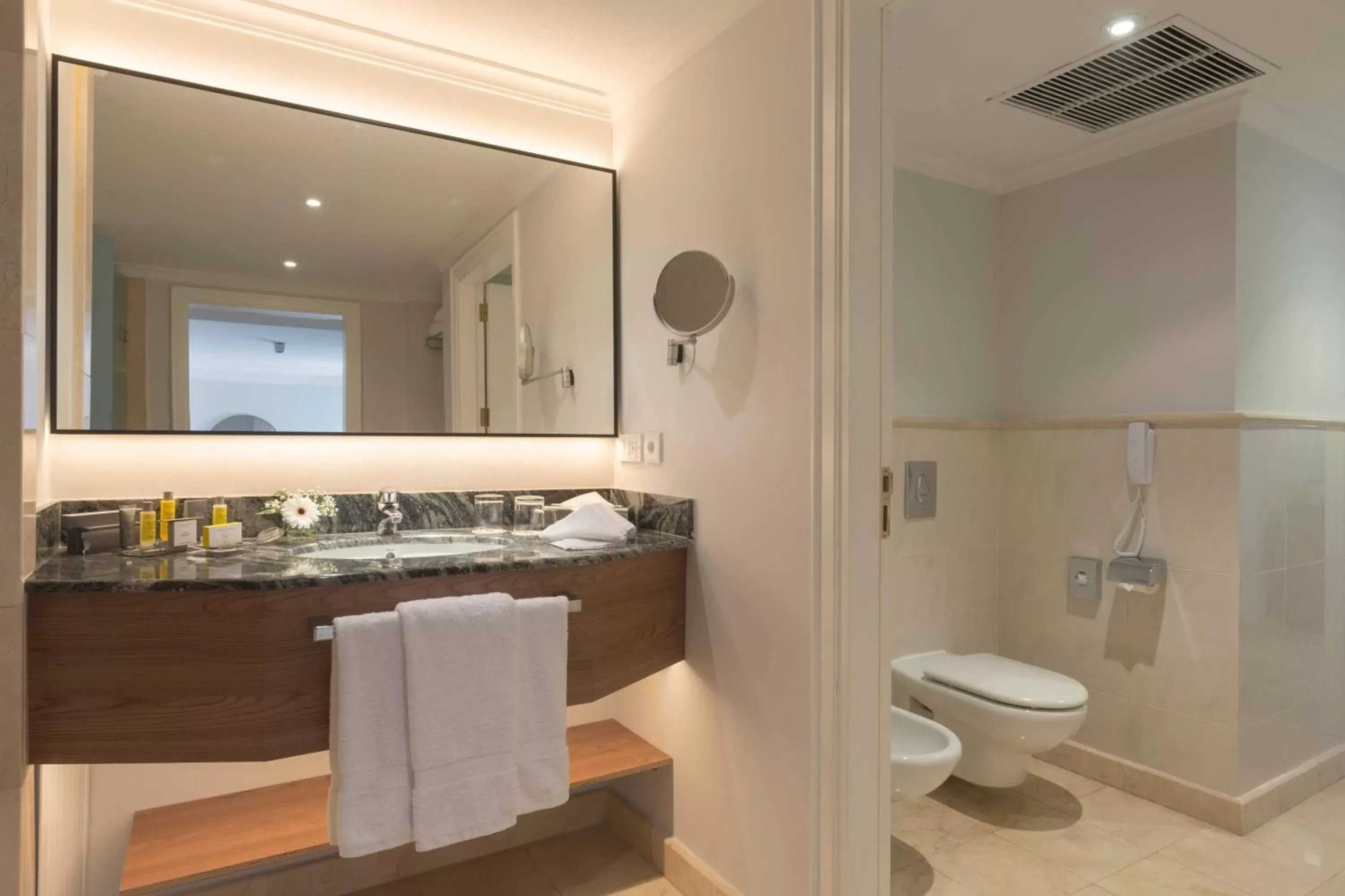 Bathroom in Denia Marriott La Sella Golf Resort & Spa