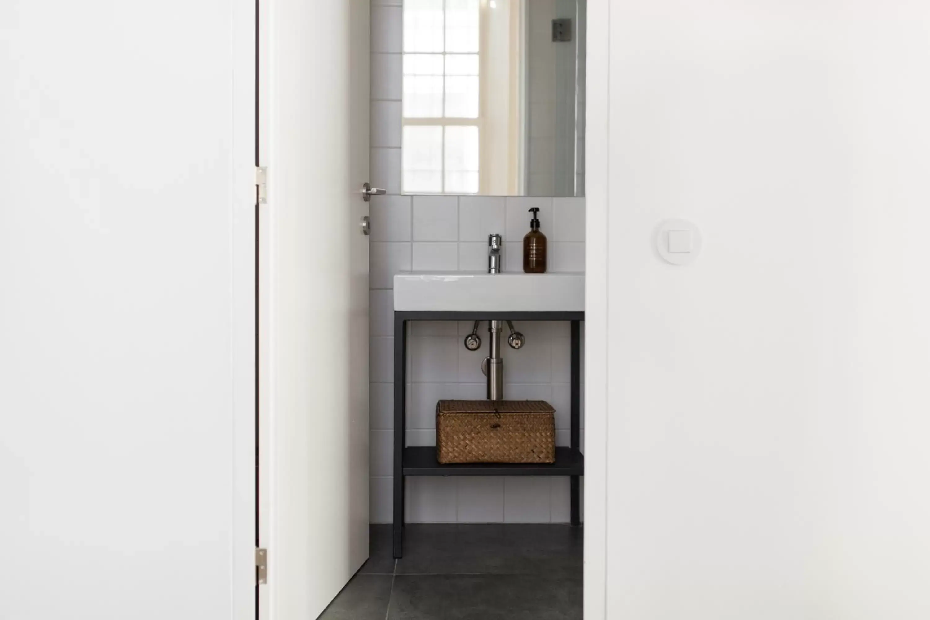 Bathroom, Floor Plan in Alameda Suites @ Porto River