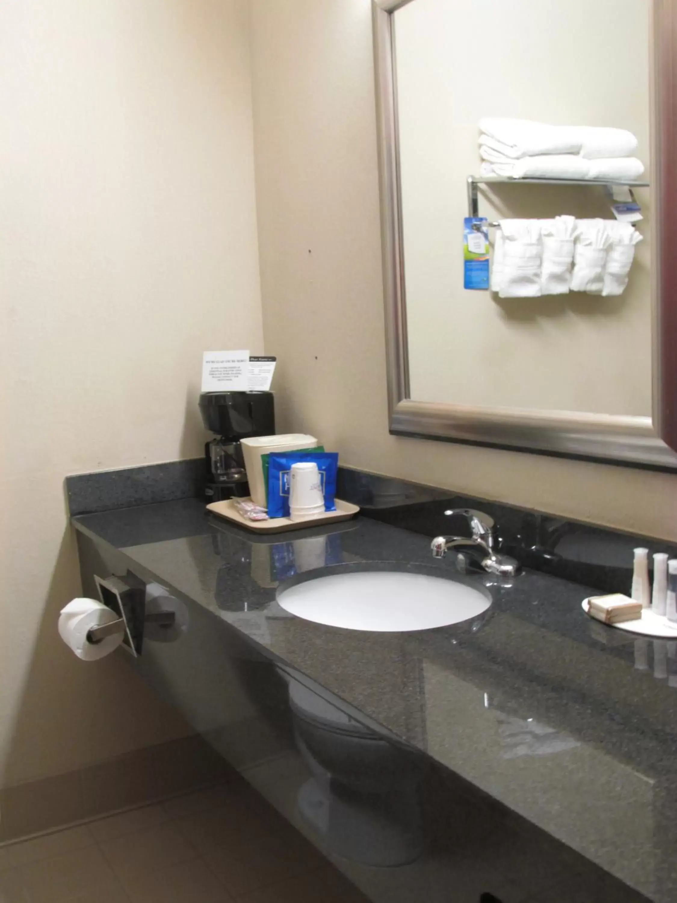 Toilet, Bathroom in Baymont by Wyndham Marrero