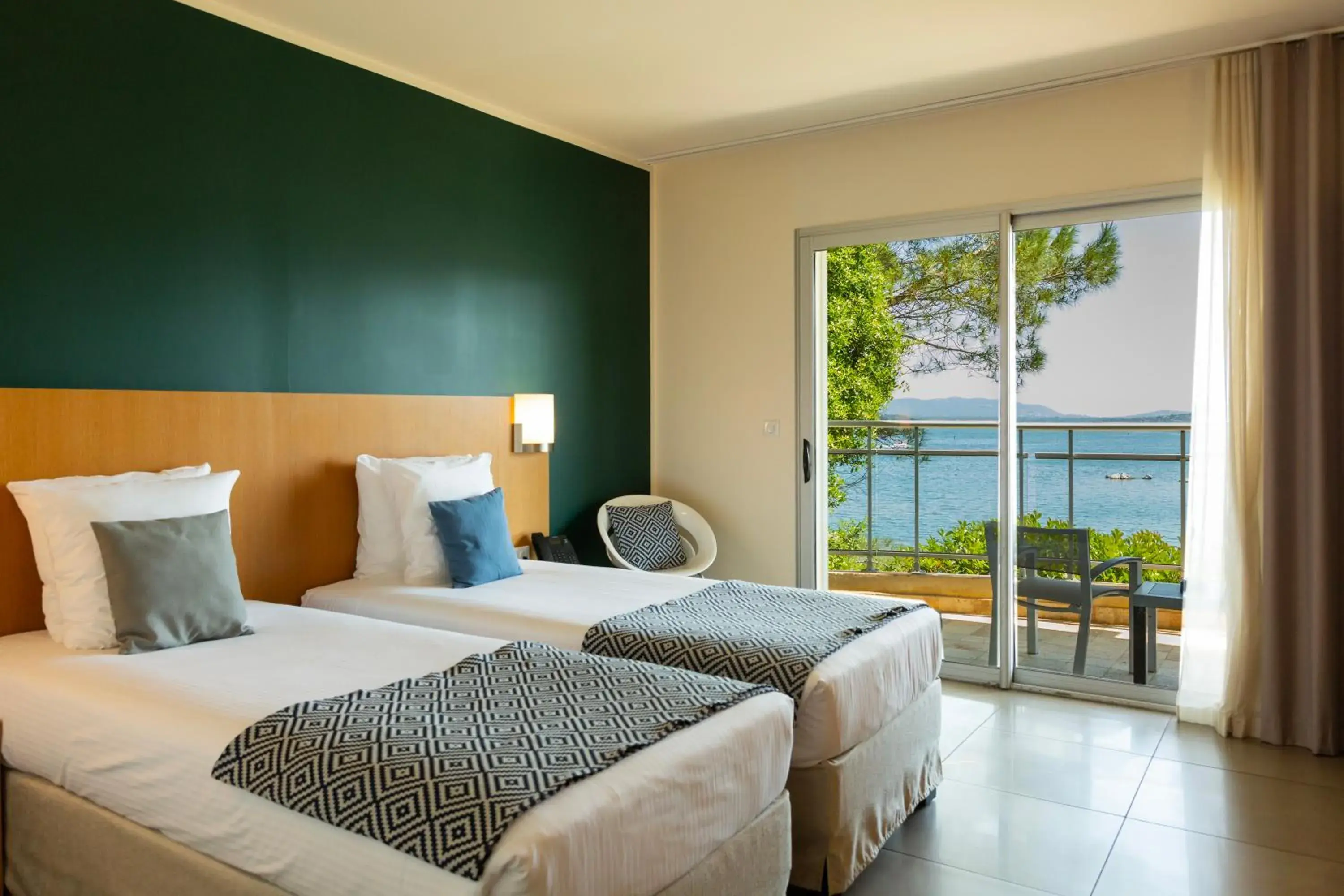 Bed in Hotel Costa Salina