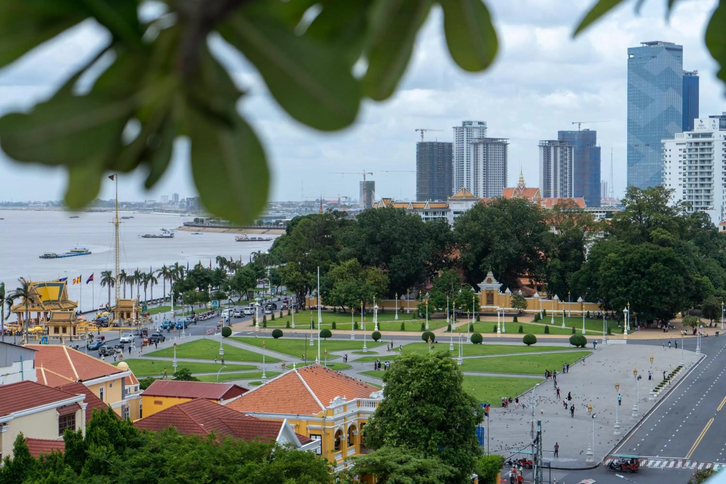 Property building in The Frangipani Royal Palace Hotel