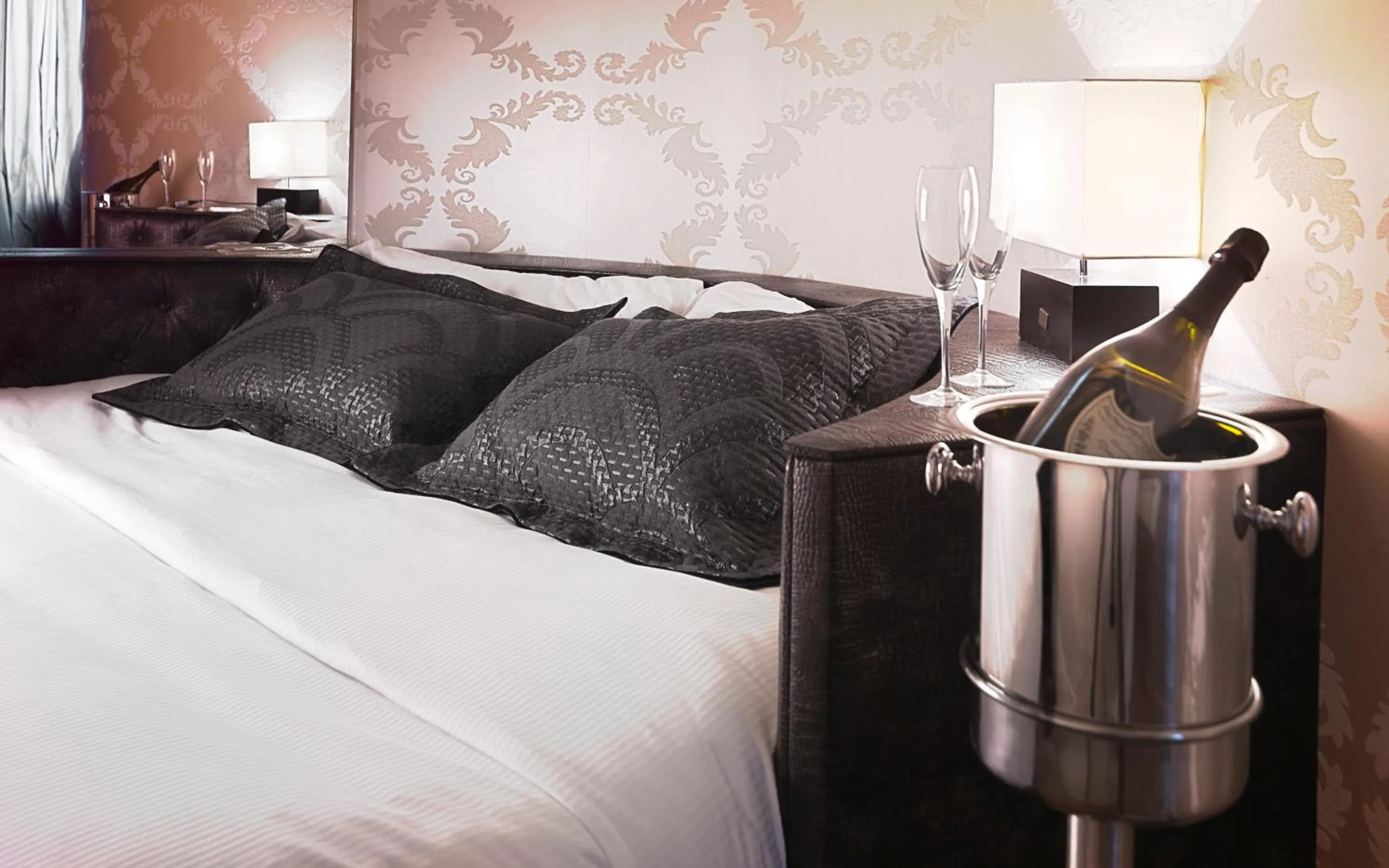 Bedroom in Spagna Royal Suite