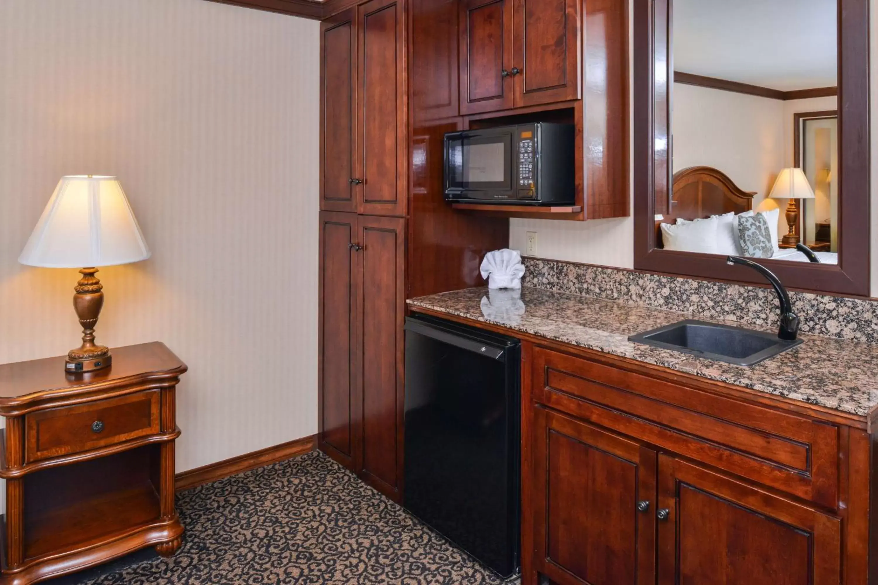 Photo of the whole room, Bathroom in Best Western Edgewater Resort