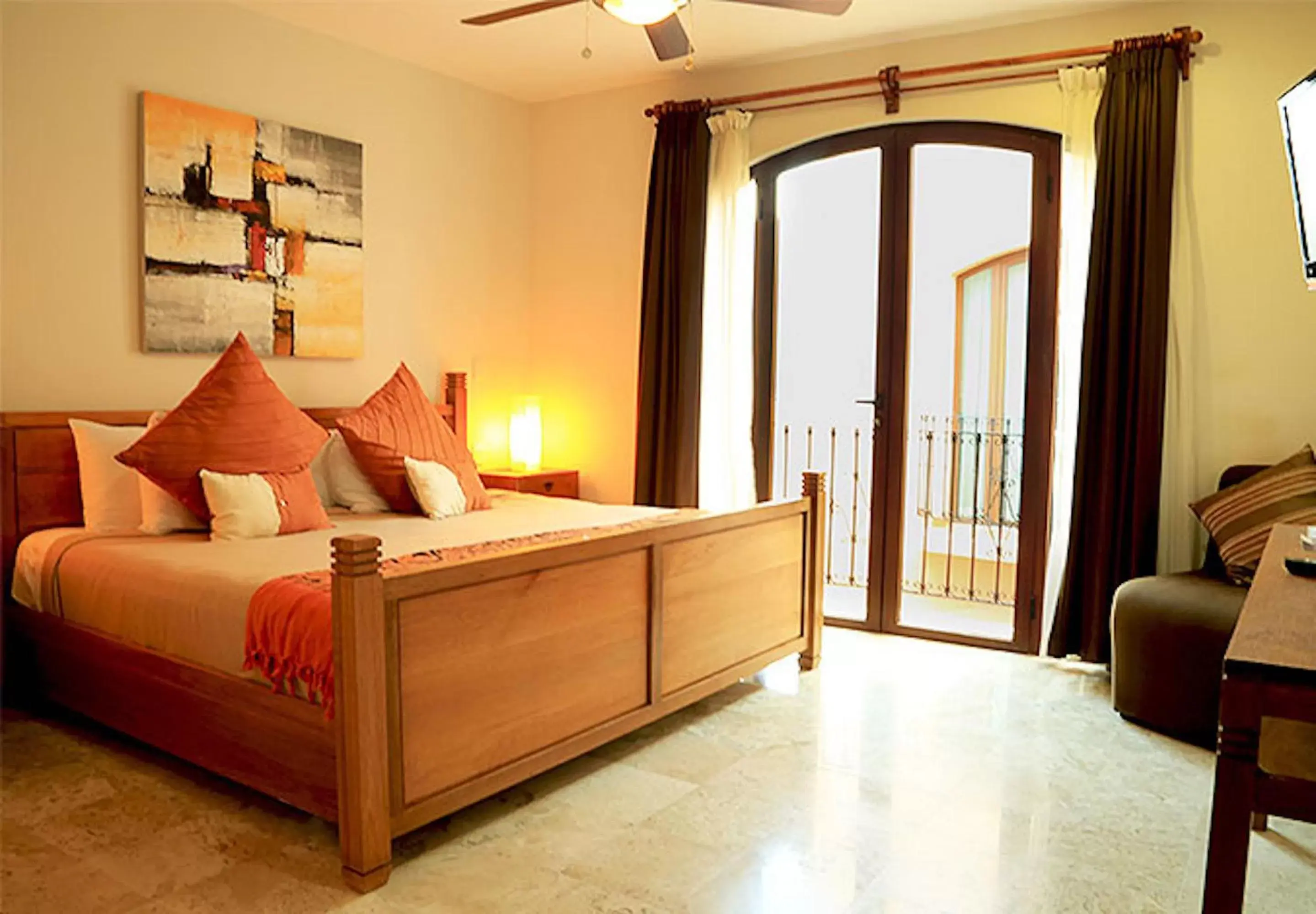 Bed in Acanto Hotel Playa del Carmen, Trademark Collection by Wyndham