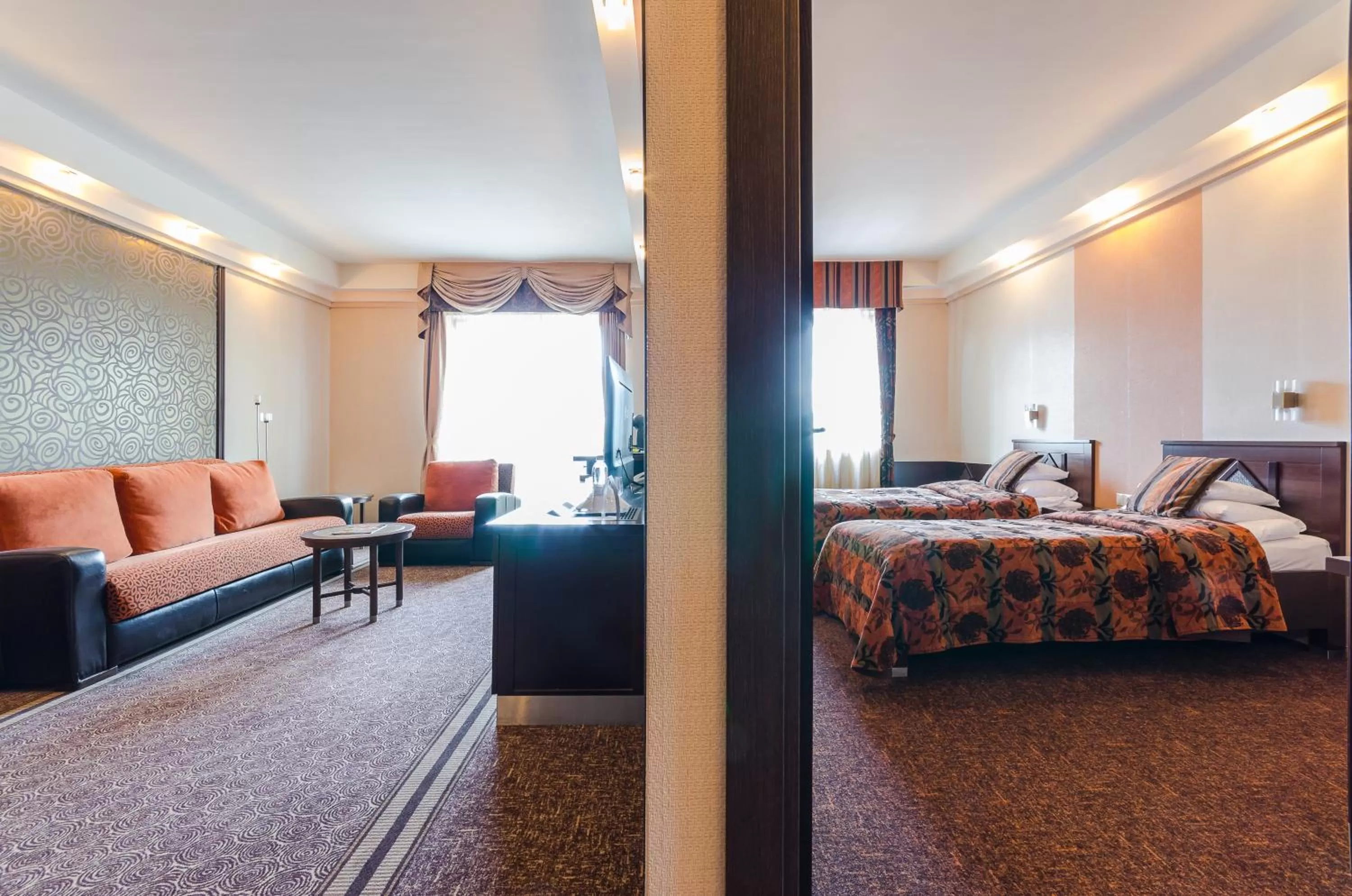 Living room, Bed in Hunguest Hotel Apollo