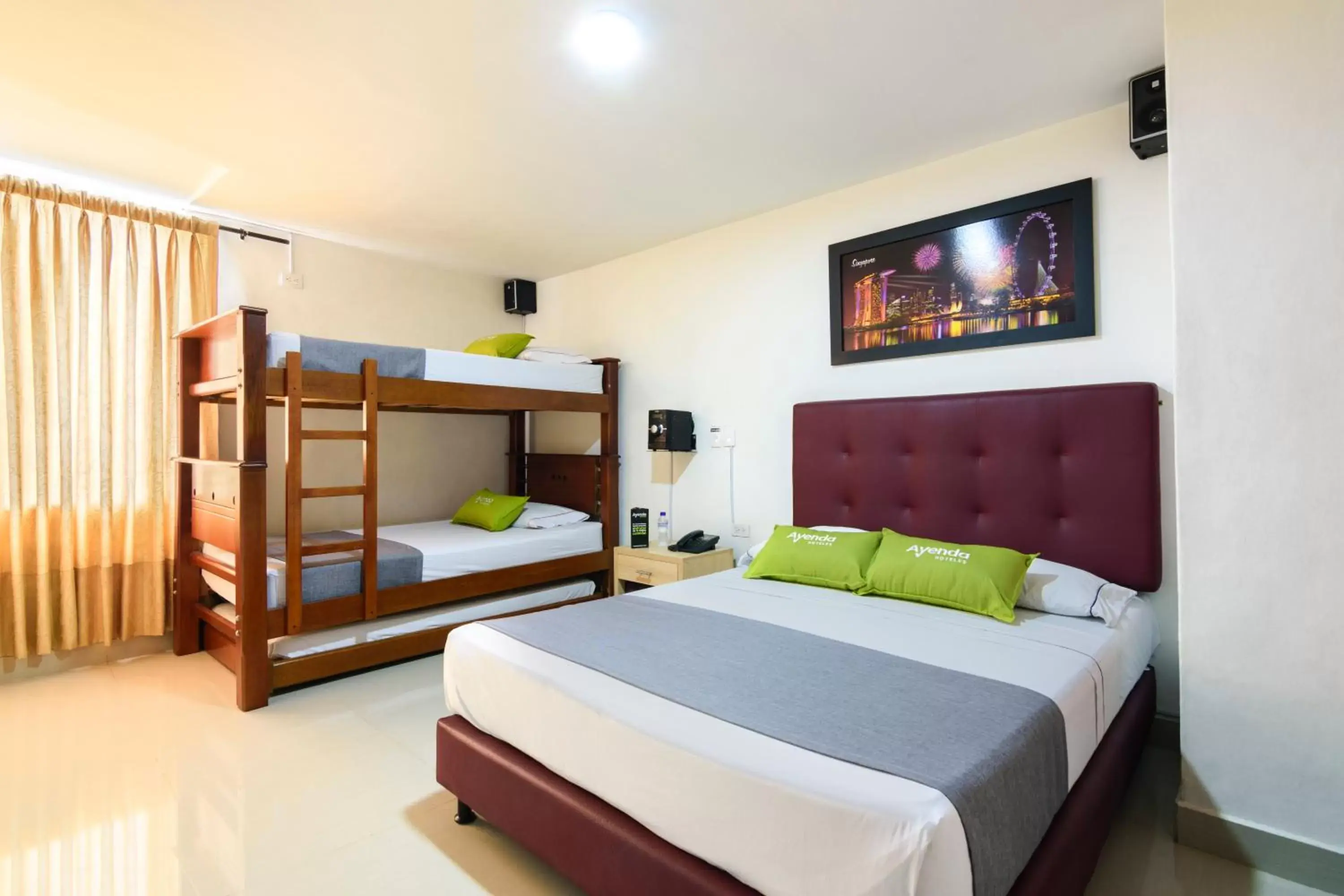 Twin Room in Hotel Colombia Avenida Twin Room in Hotel Colombia Avenida