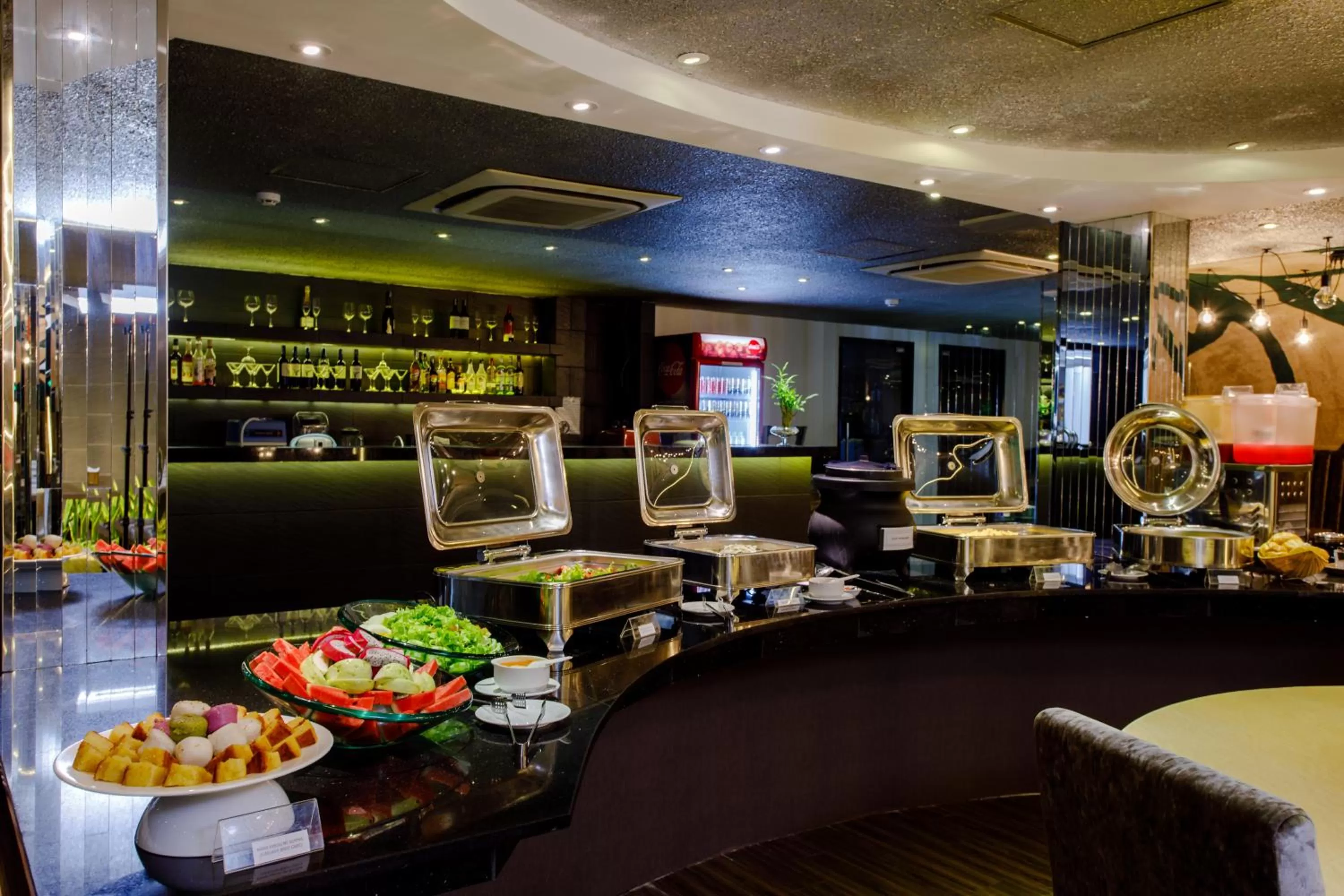 Food and drinks in KP Hotel