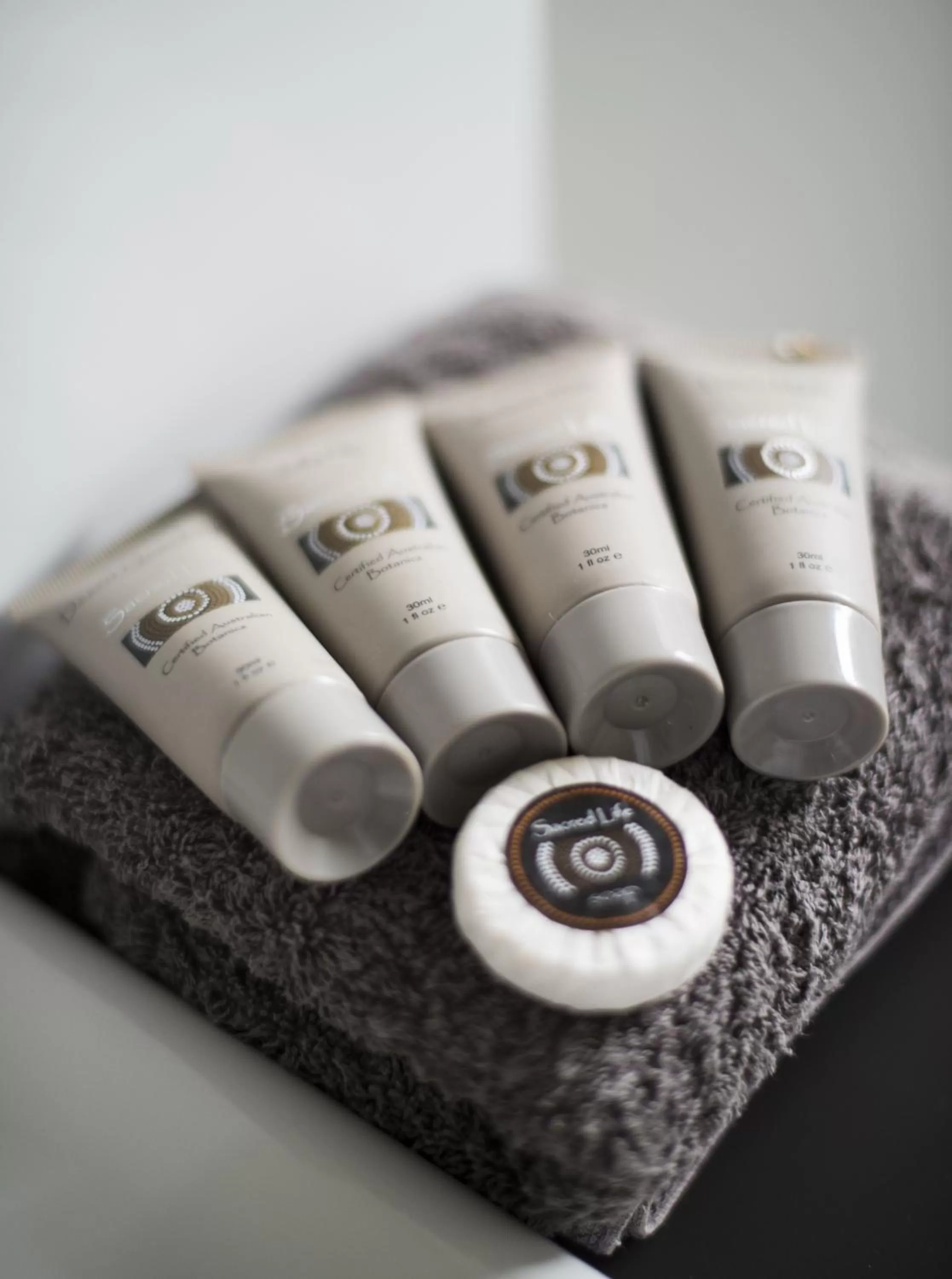 Bathroom in The Rocks Motel