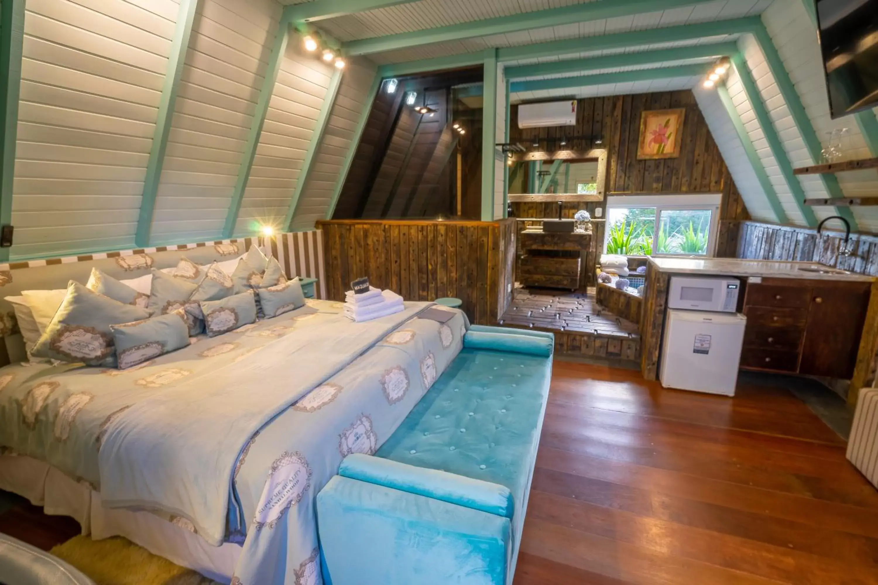 Duplex Chalet with mini pool in Pousada Alto Da Boa Vista Duplex Chalet with mini pool in Pousada Alto Da Boa Vista