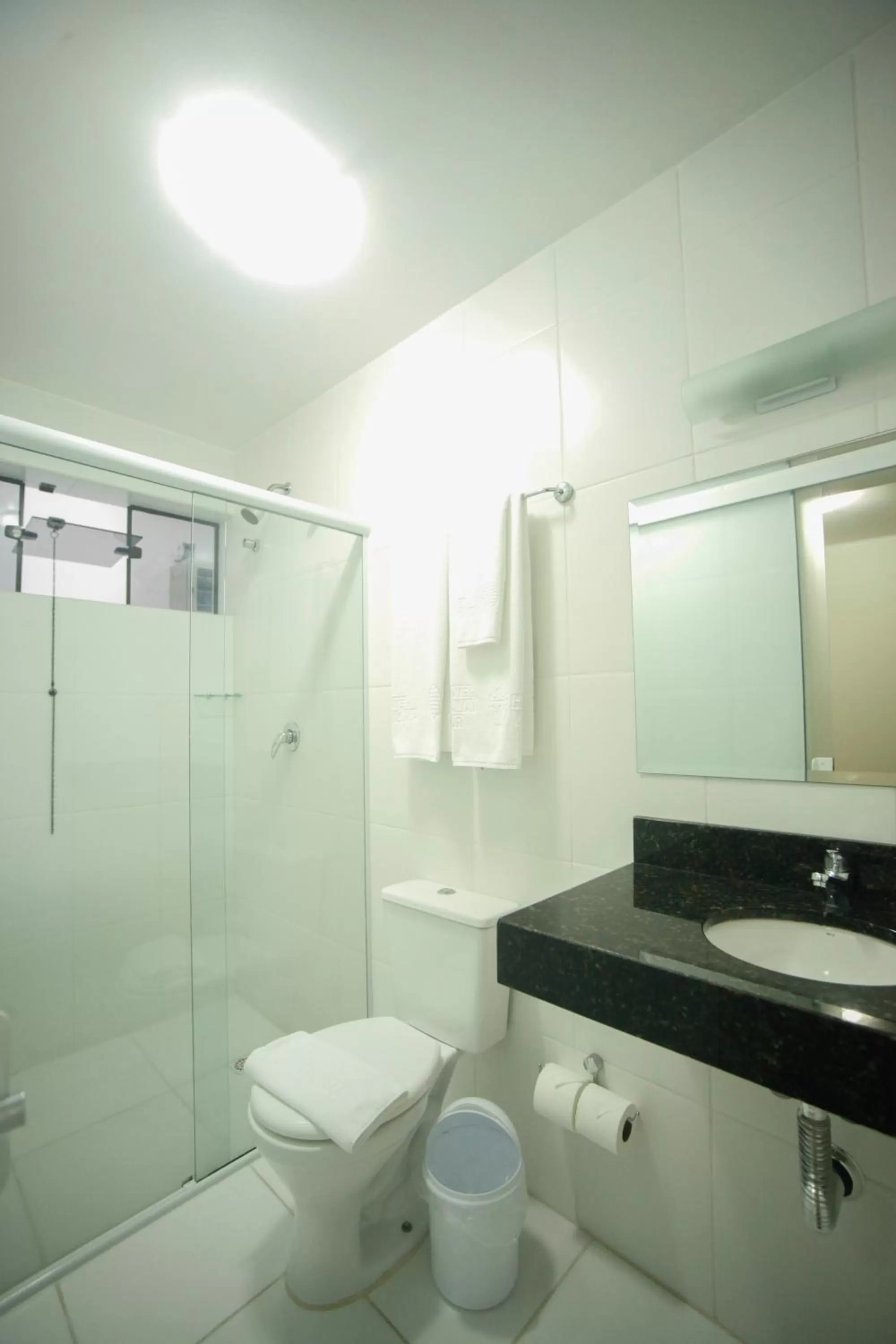 Bathroom in Hotel Vitoria - Itajaí