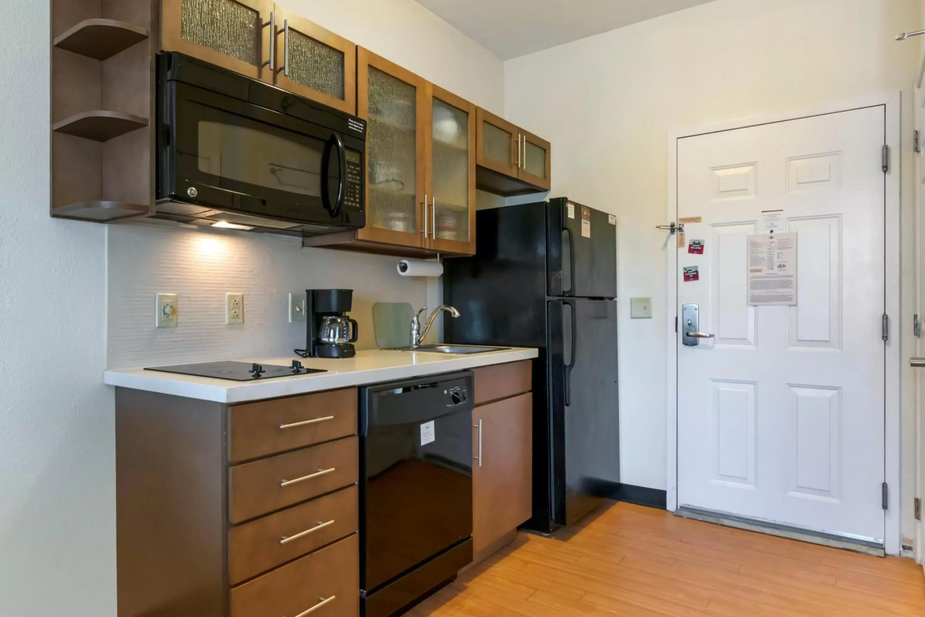 One Bedroom King Suite - Non-Smoking in Candlewood Suites Reading, an IHG Hotel One Bedroom King Suite - Non-Smoking in Candlewood Suites Reading, an IHG Hotel