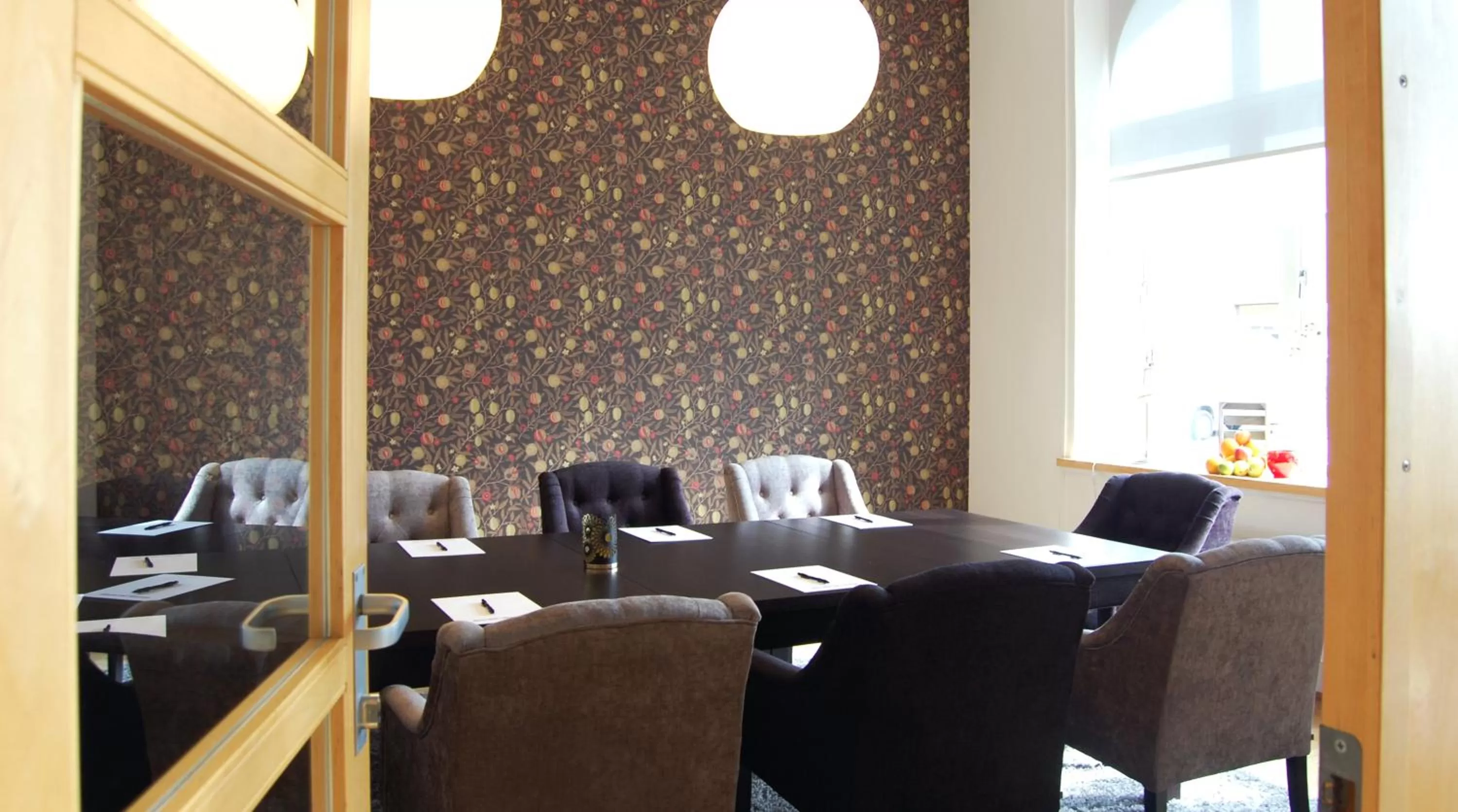 Meeting/conference room, Lounge/Bar in Clarion Collection Hotel Bolinder Munktell