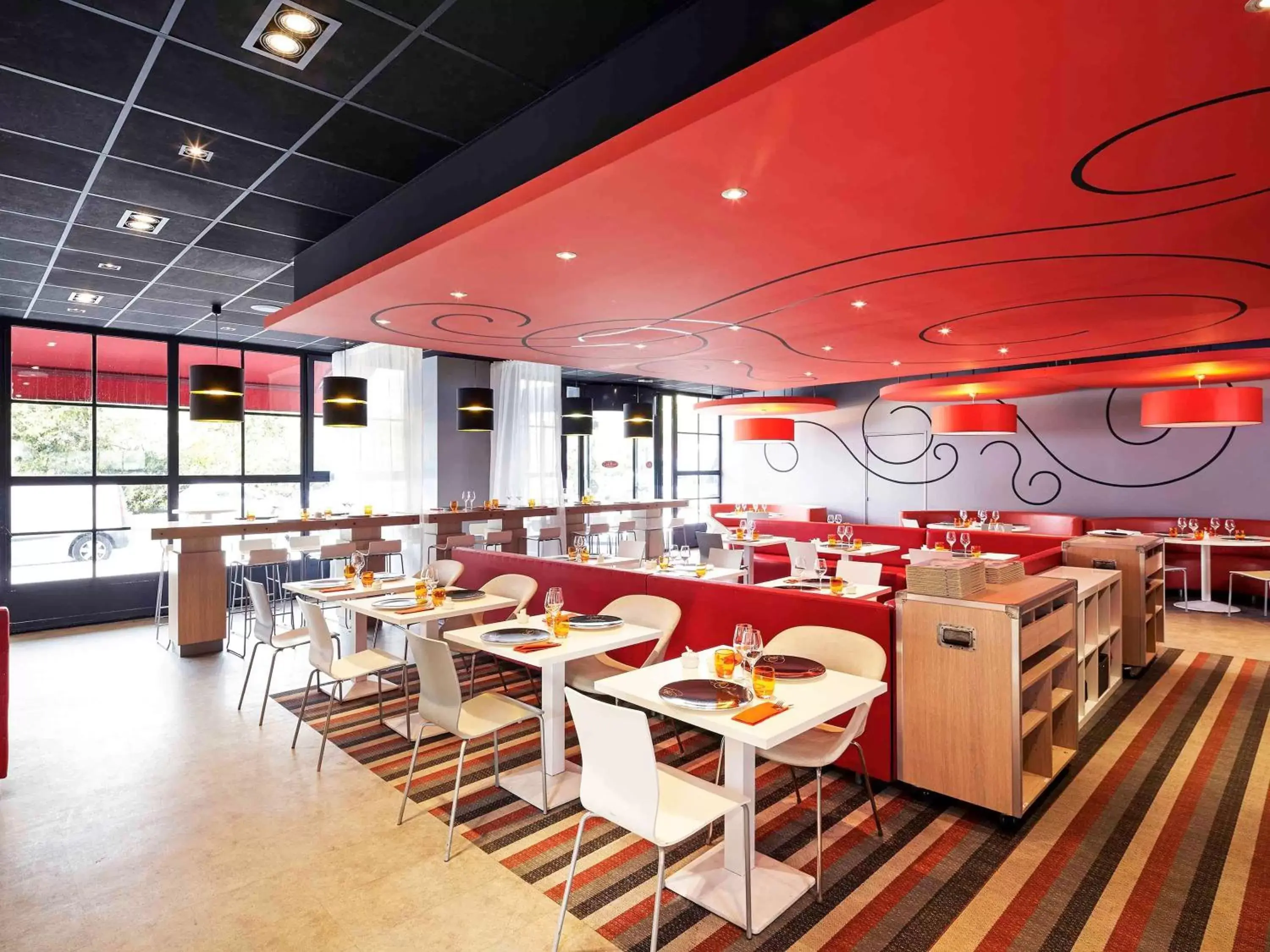 Restaurant/Places to Eat in ibis Marne La Vallee Champs-sur-Marne