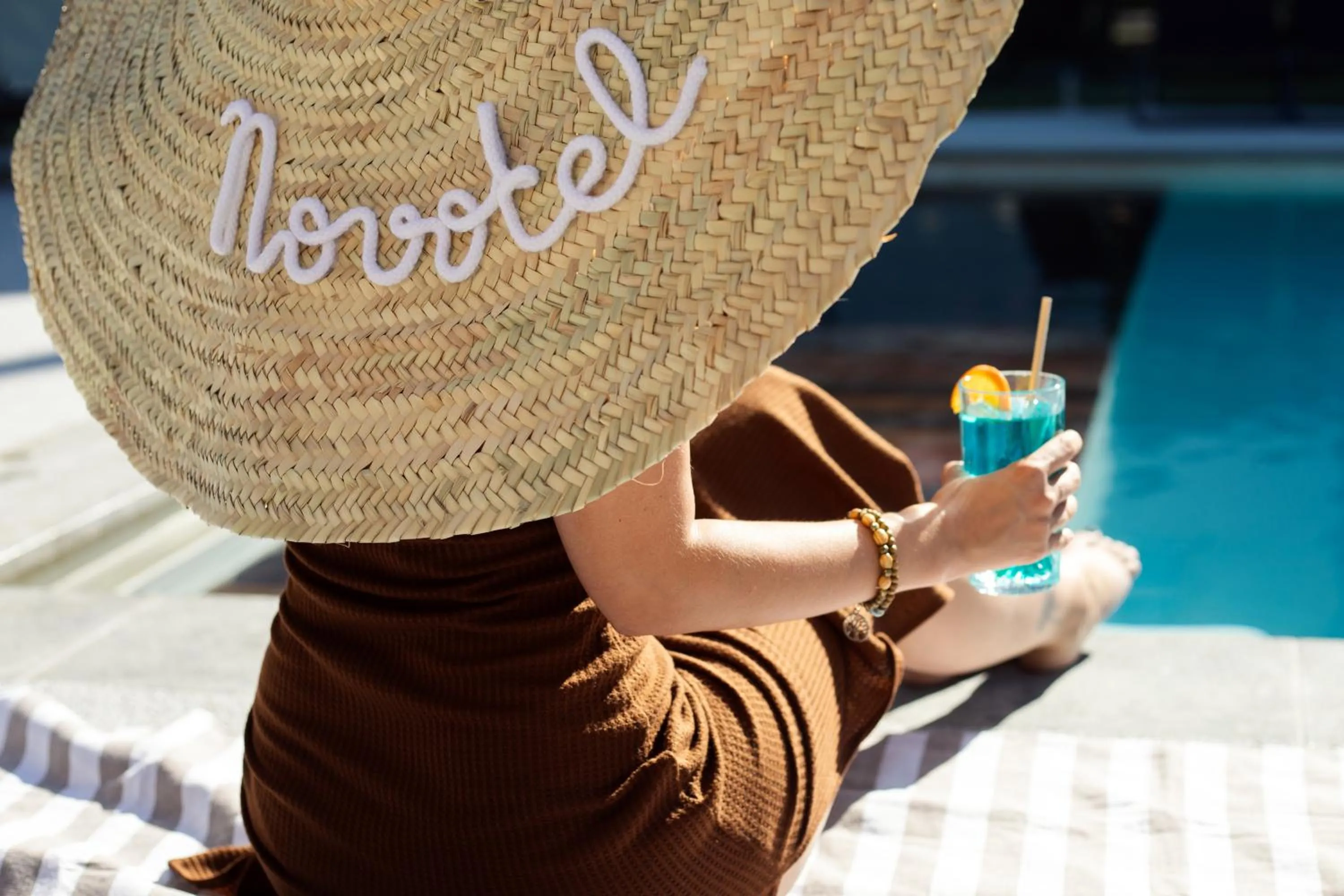 Swimming pool in Novotel Montpellier