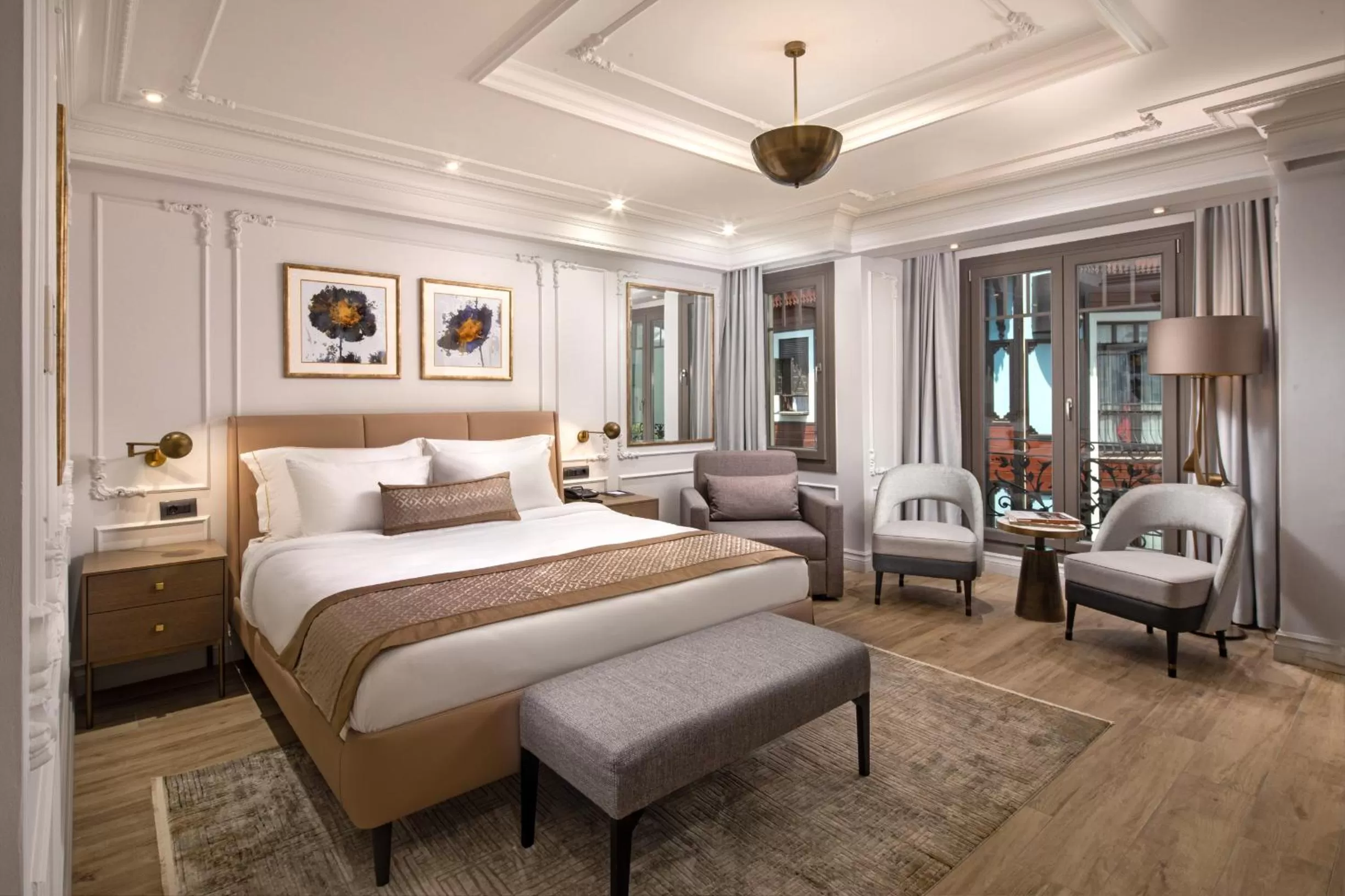 Photo of the whole room, Bed in Mula Hotel