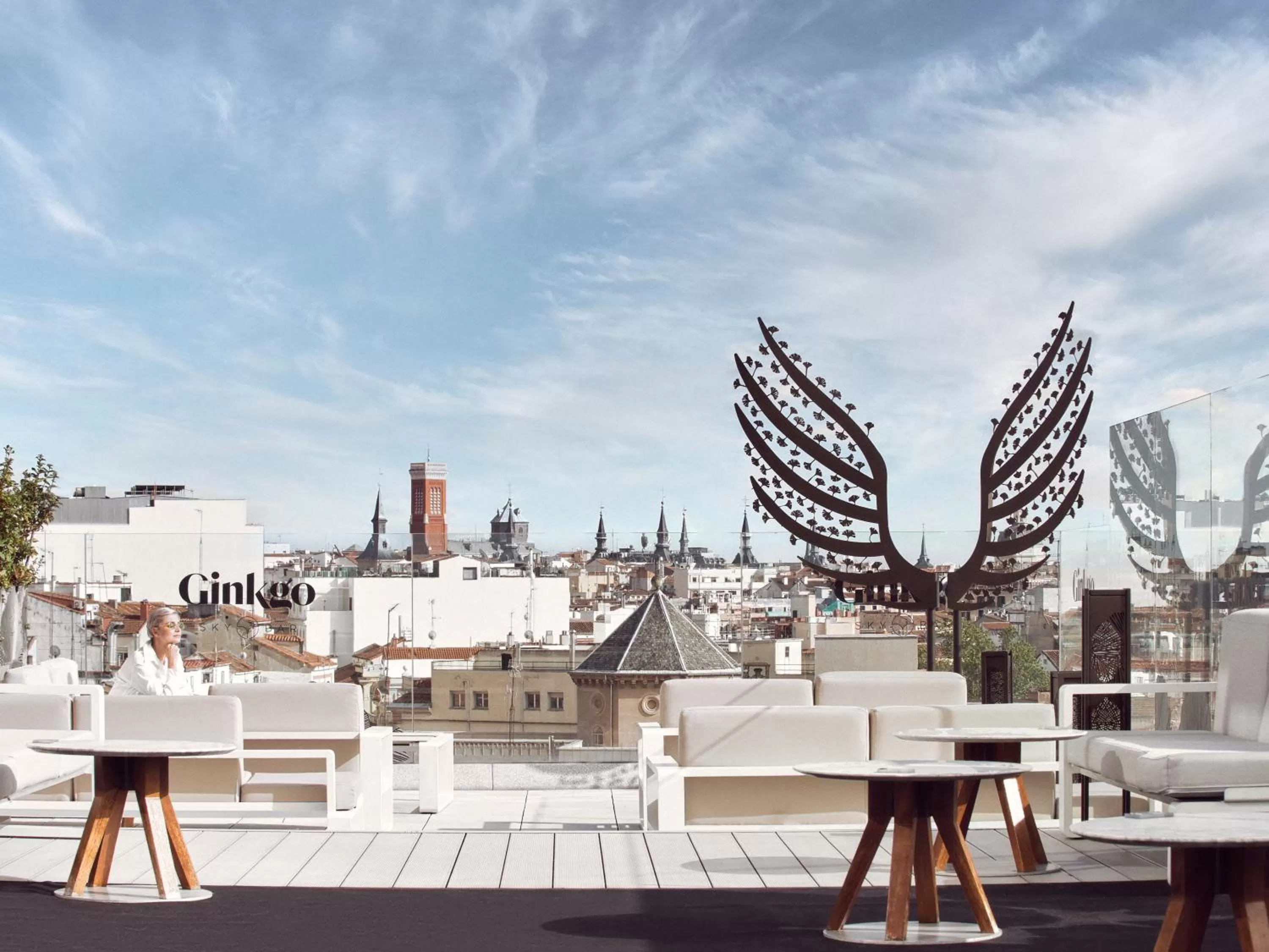 Restaurant/places to eat in VP Plaza España Design