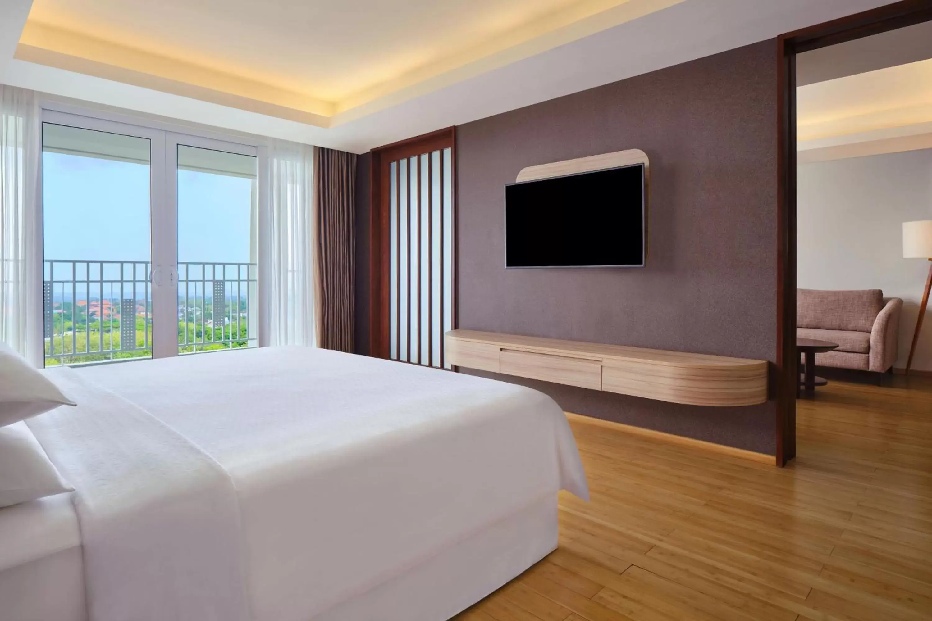 Photo of the whole room in Four Points by Sheraton Bali, Ungasan