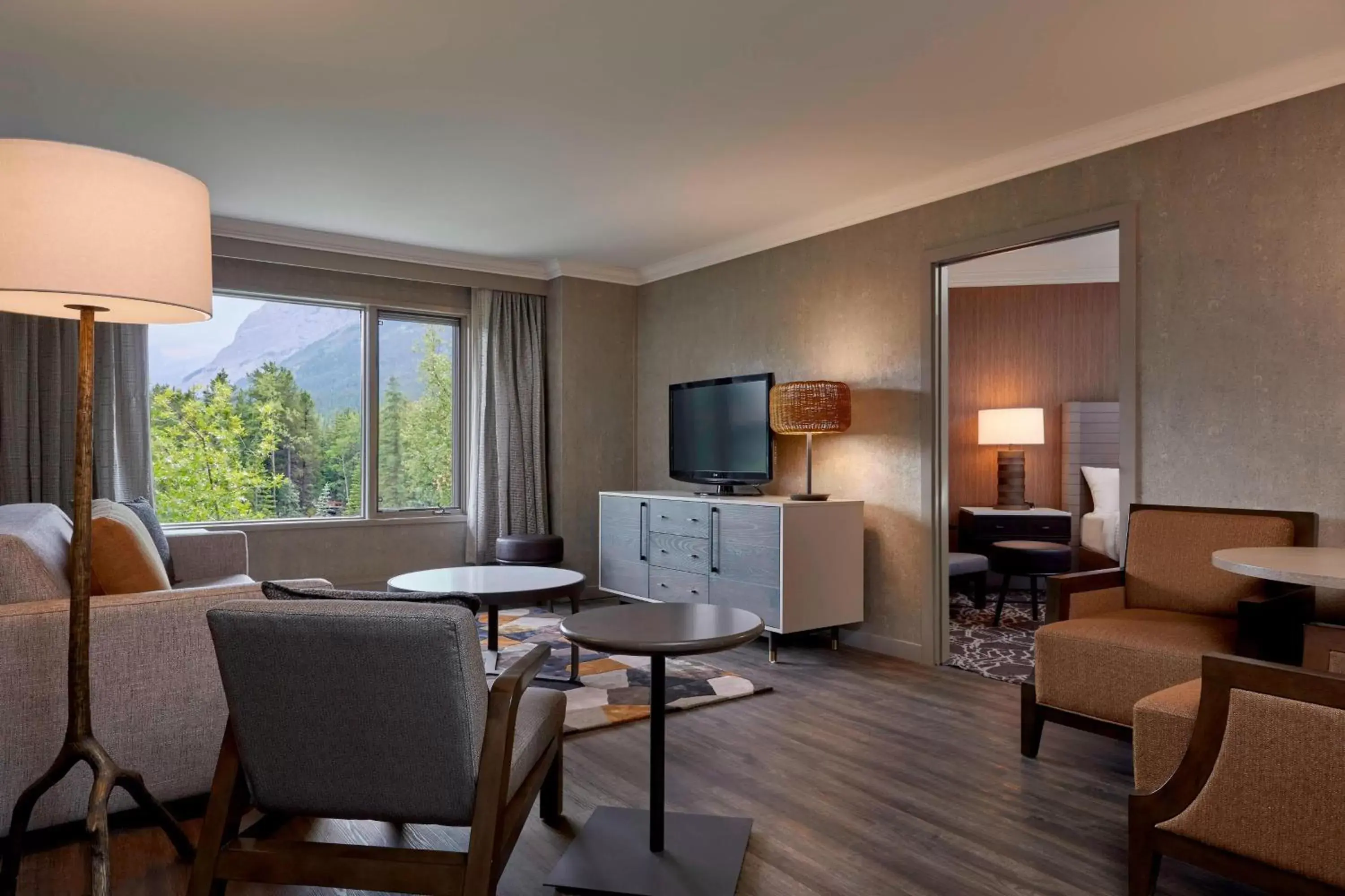 Living room, Seating Area in Kananaskis Mountain Lodge, Autograph Collection