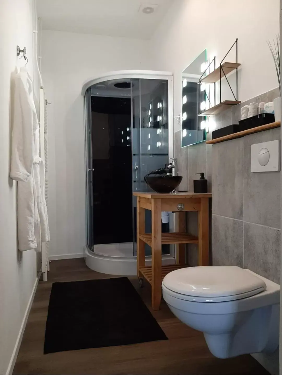 Apartment - Ground Floor in LUXE Bloemenzicht 4 personen, BnB, 10 minuten van zee Apartment - Ground Floor in LUXE Bloemenzicht 4 personen, BnB, 10 minuten van zee