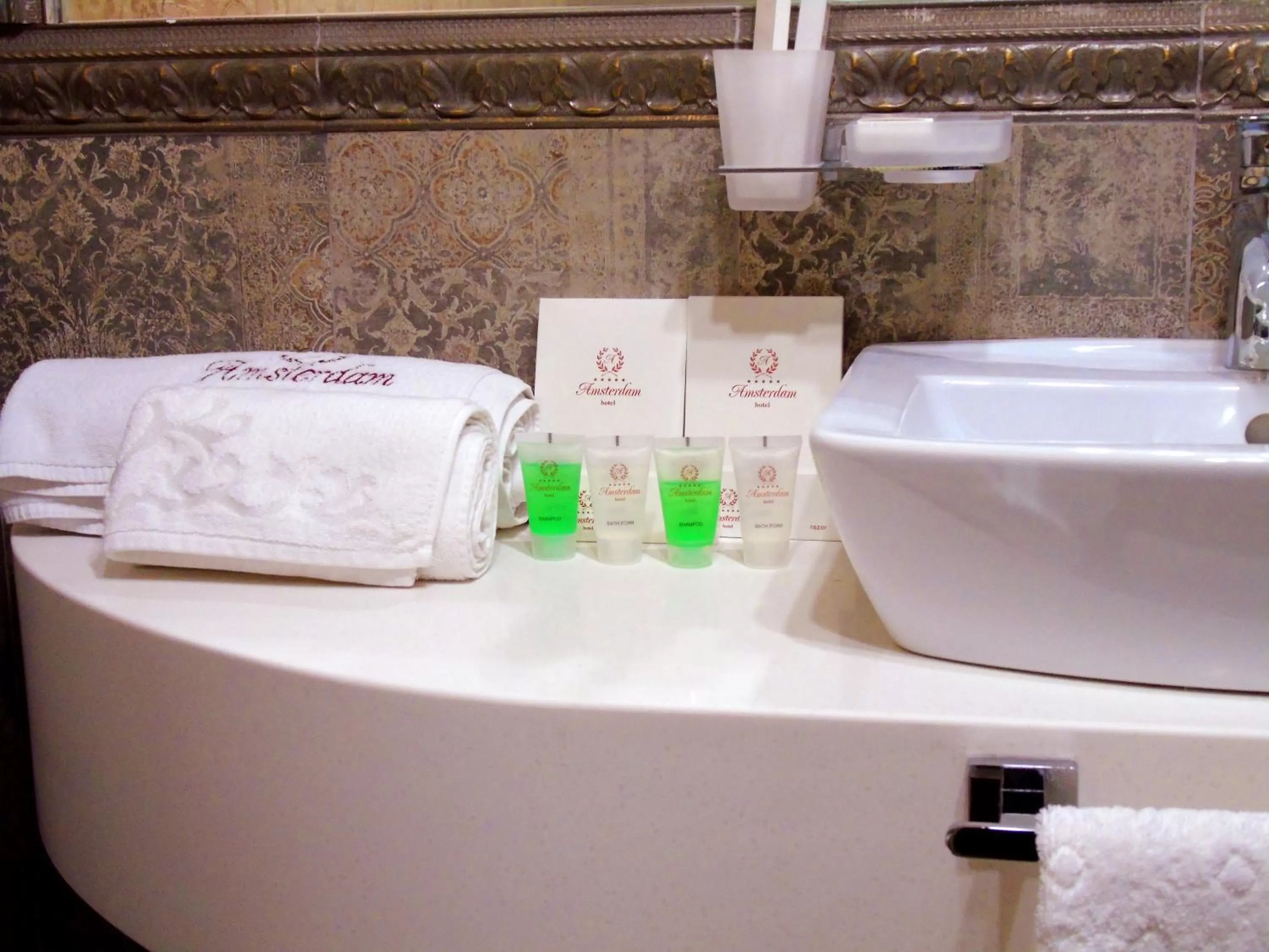 Bathroom in Amsterdam Hotel Aktobe