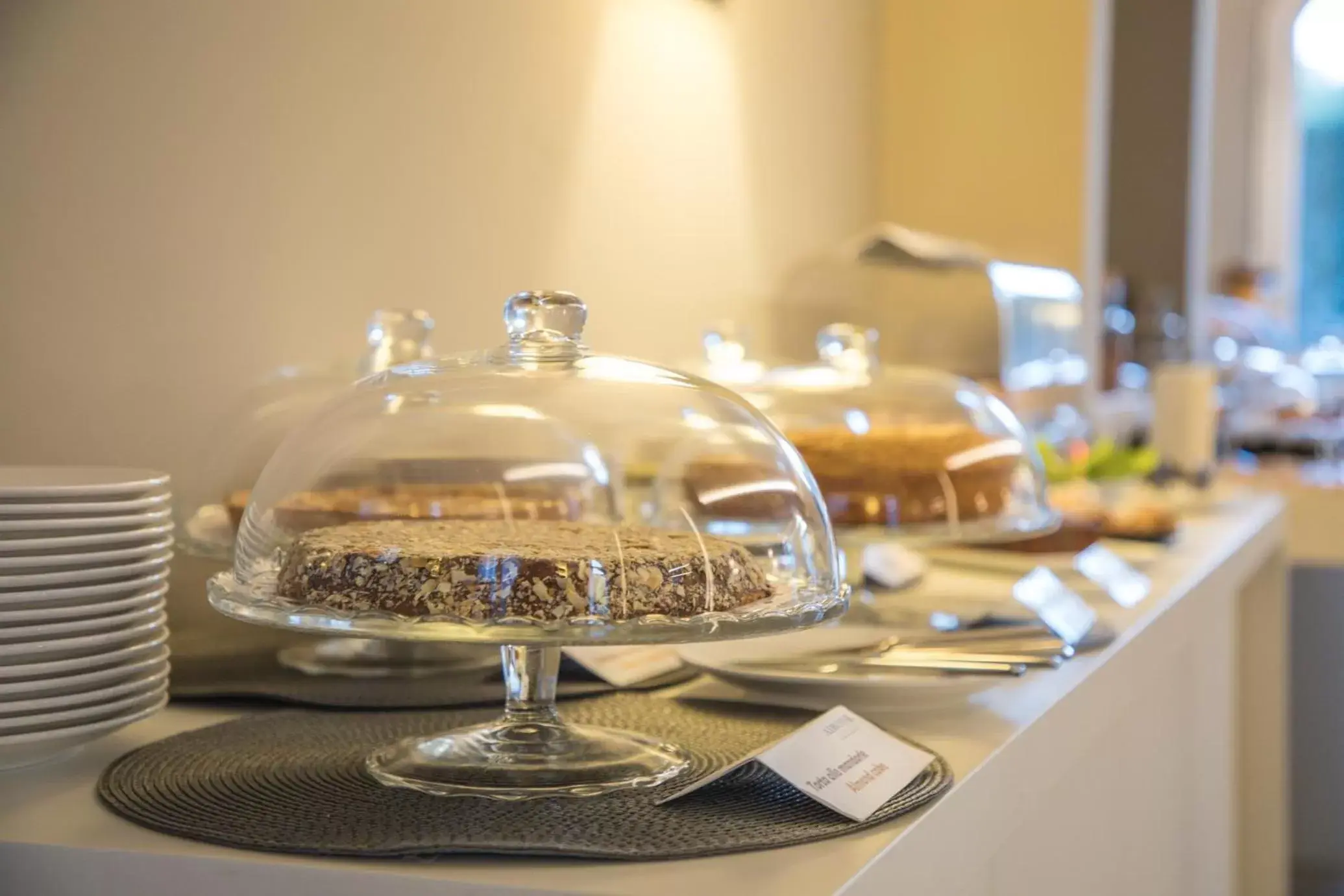 Continental breakfast, Restaurant/Places to Eat in Airone City Hotel