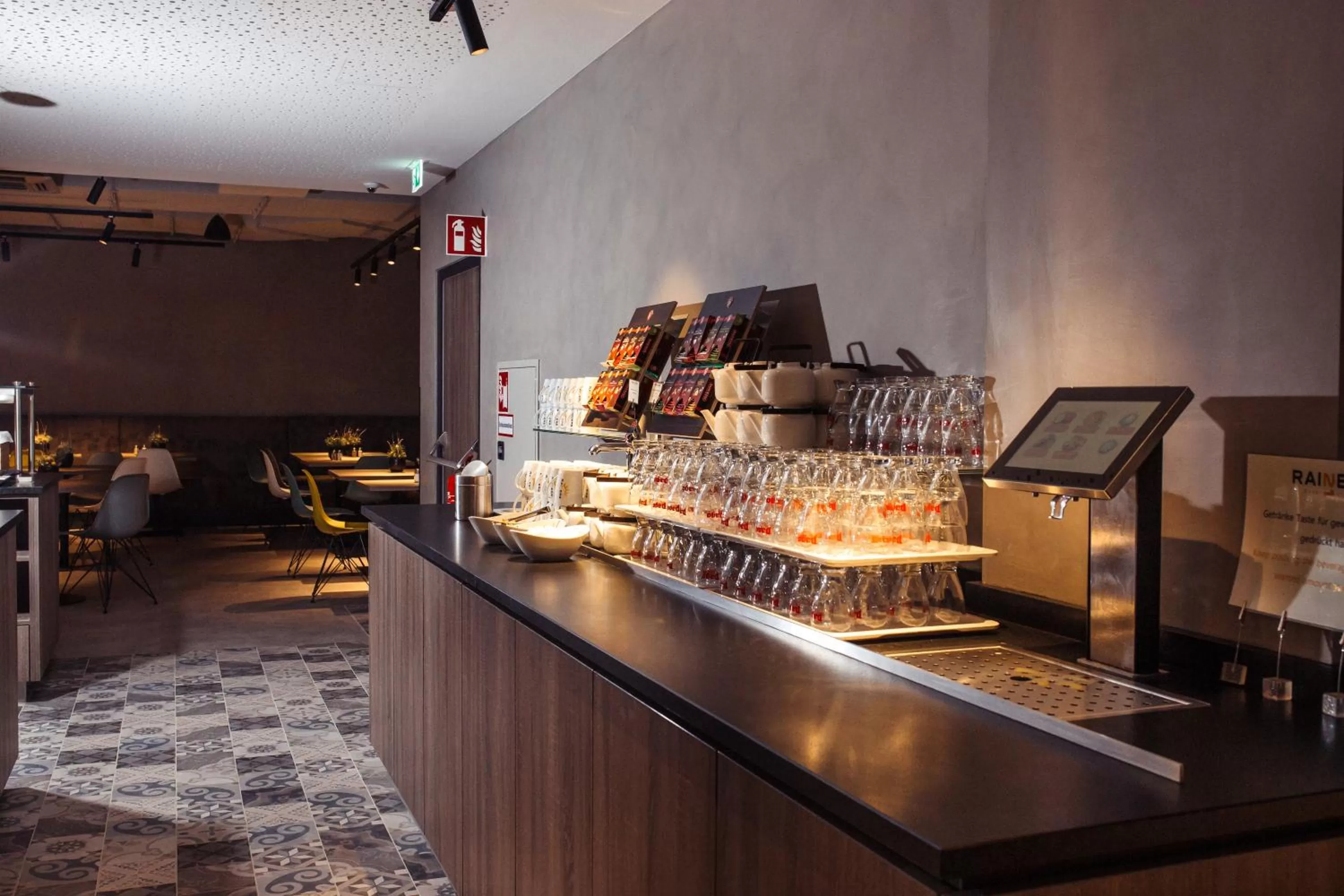 Restaurant/places to eat in Hotel Rainers21