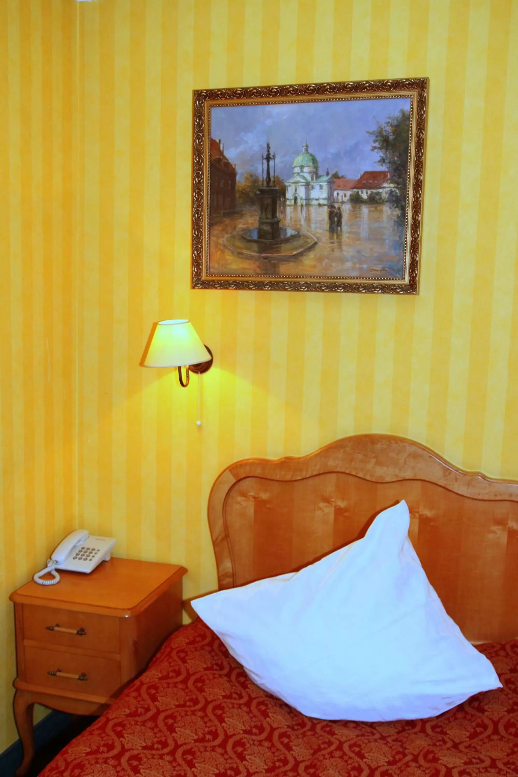 Bed in Dedek Park - historyczny dworek w pięknym Parku Skaryszewskim obok Stadionu Narodowego