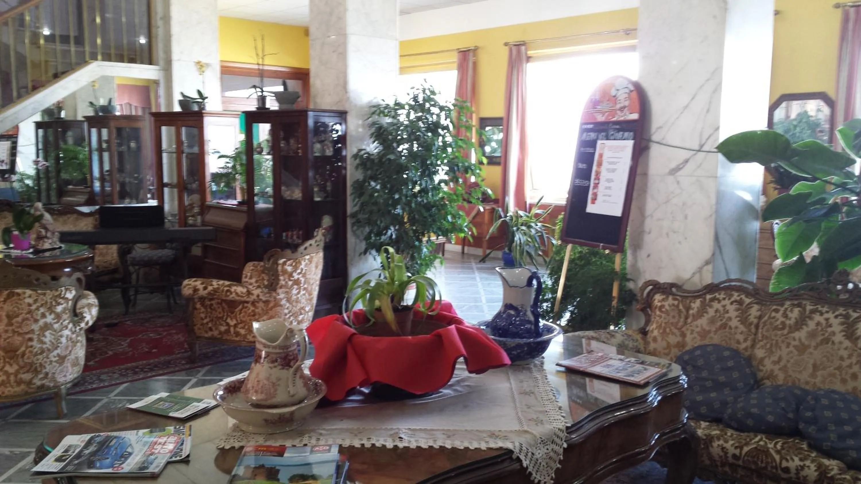 Lobby or reception in Grande Albergo Abruzzo