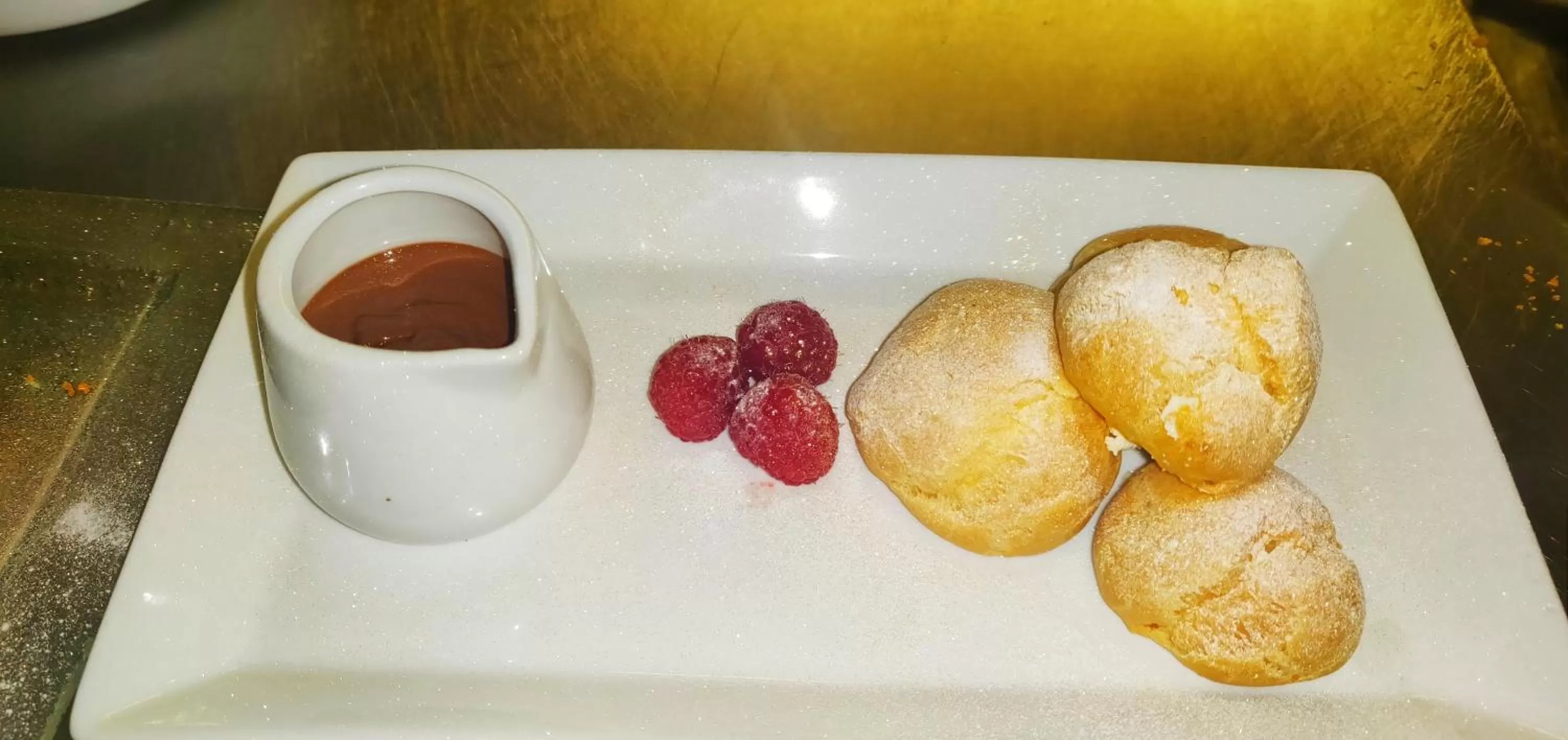 Food in White Horse Inn