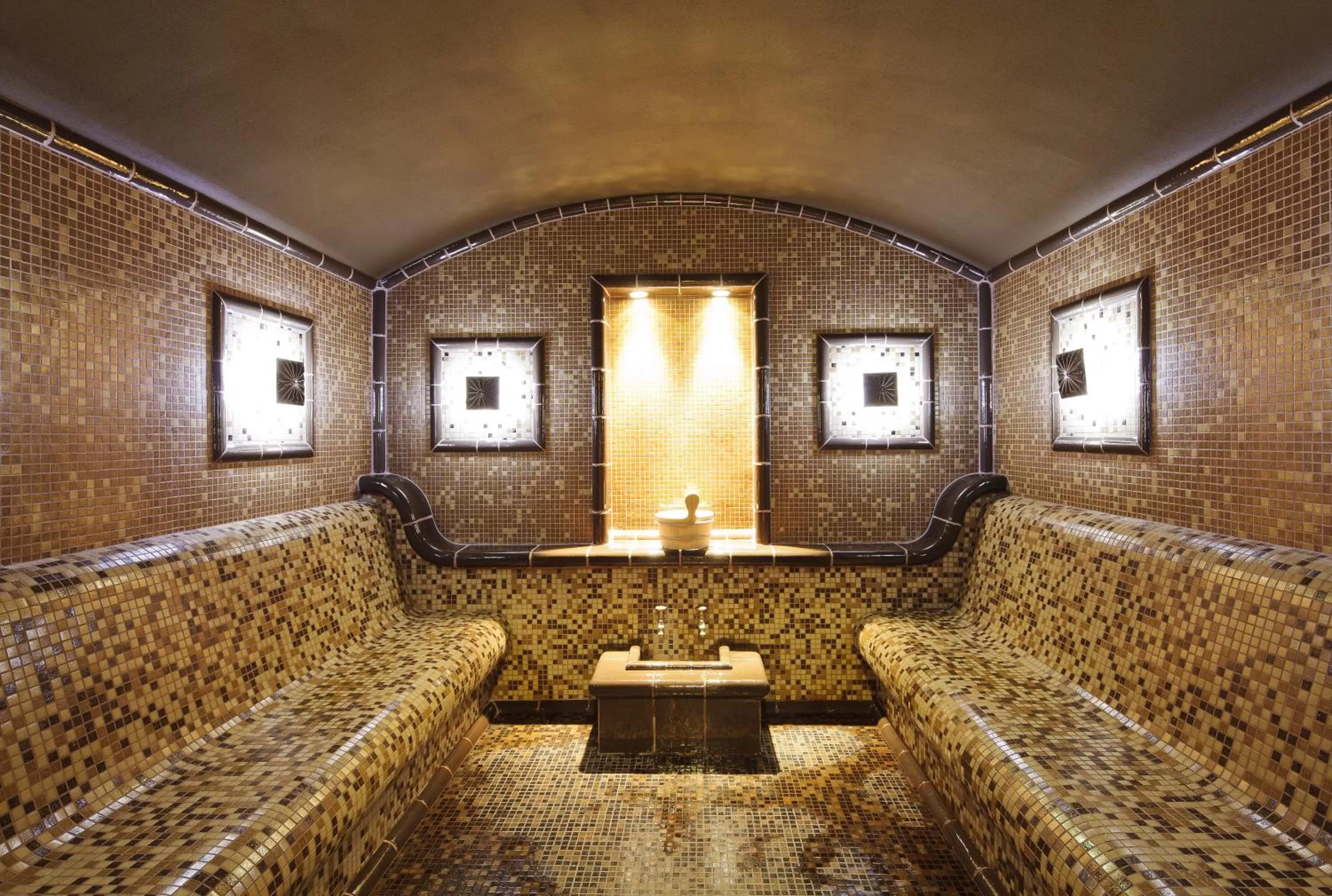 Massage in Lighthouse Golf & Spa Hotel