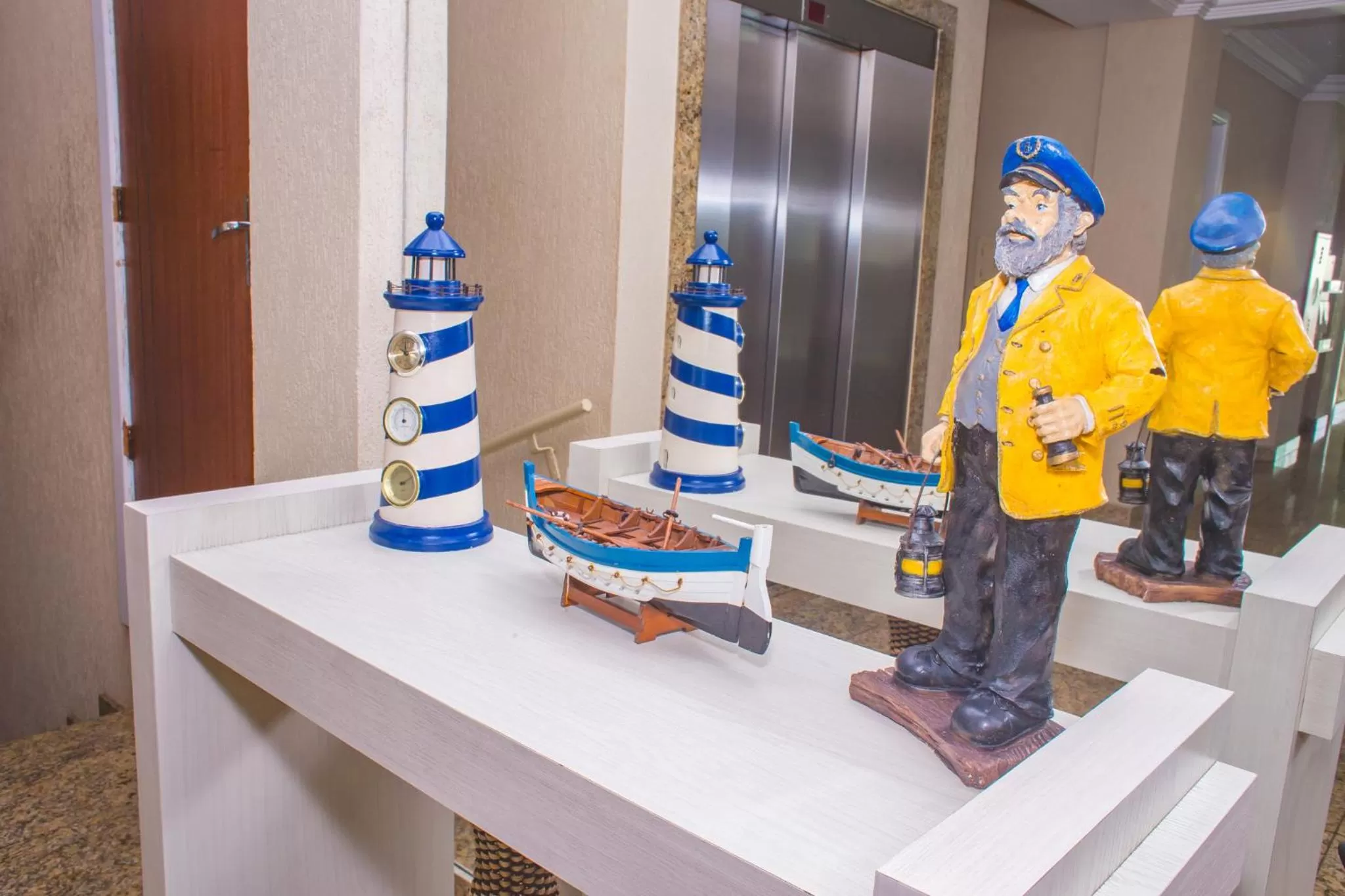 Lobby or reception in Ocean View Hotel