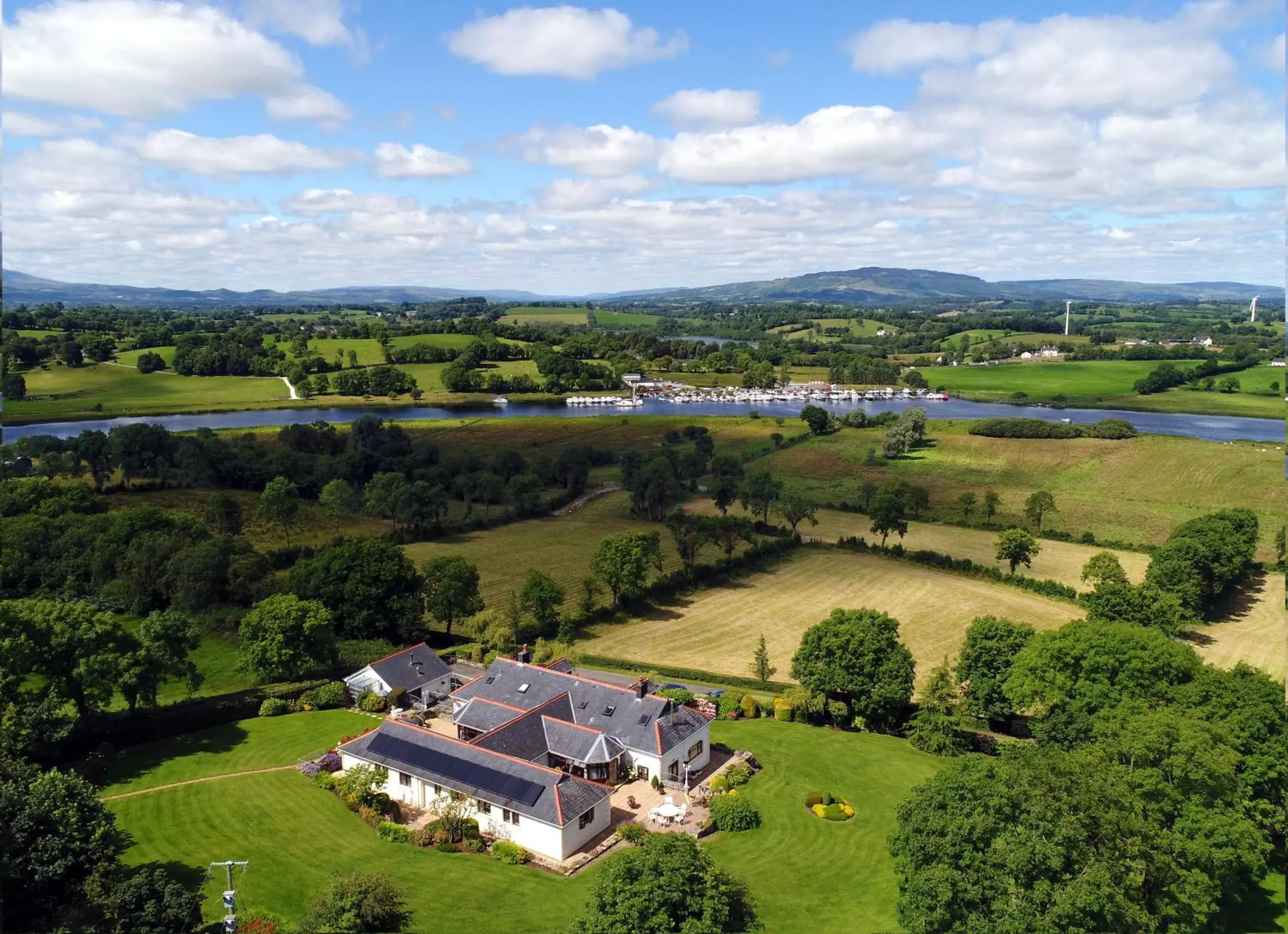 Lake view, Bird's-eye View in Willowbank House