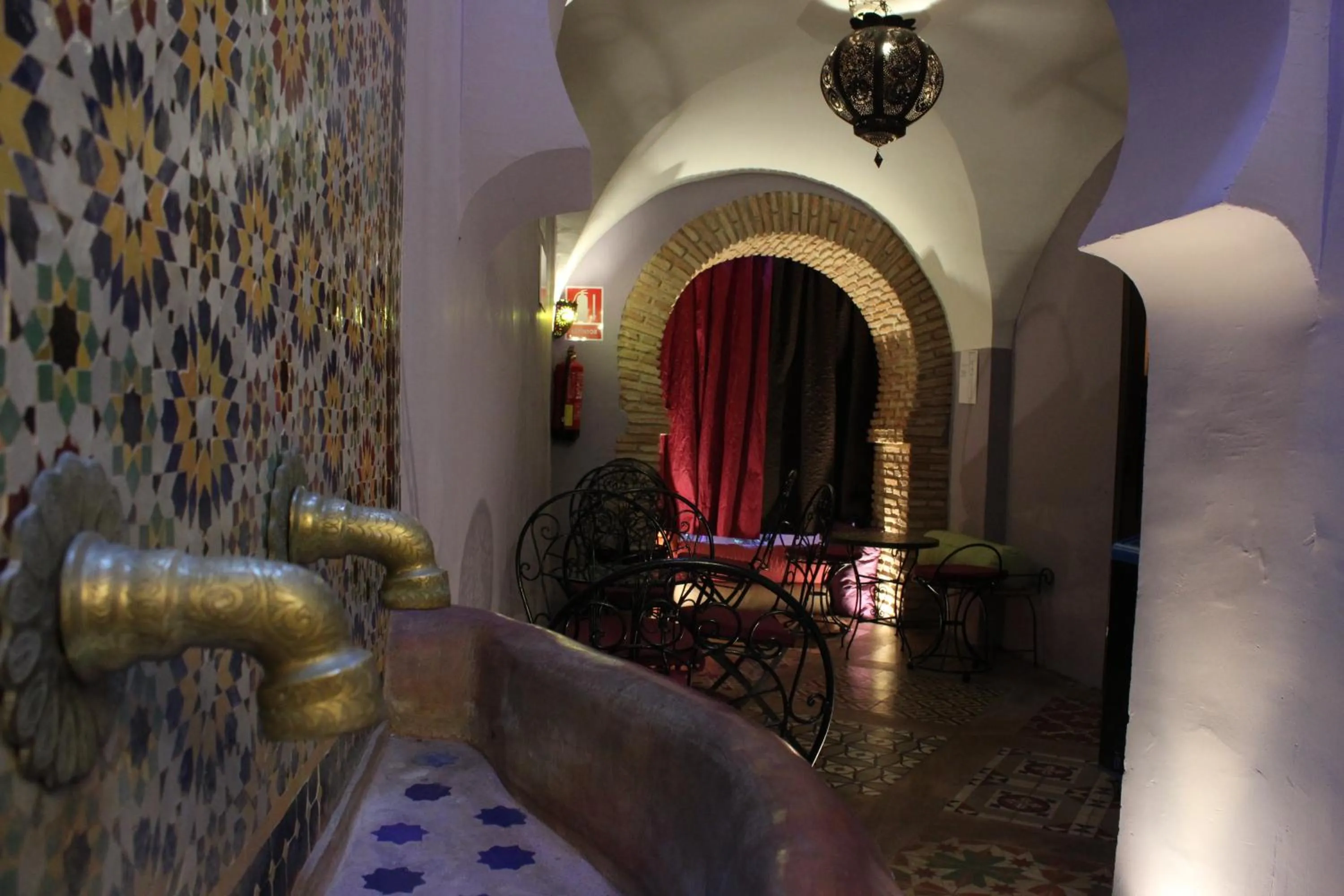 Restaurant/places to eat in Hotel la Boheme