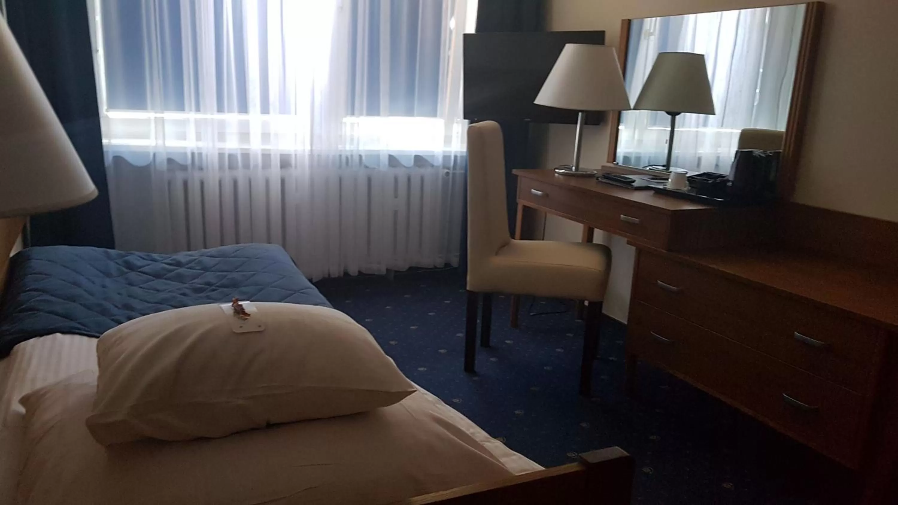 Bed in Hotel Gromada Pila