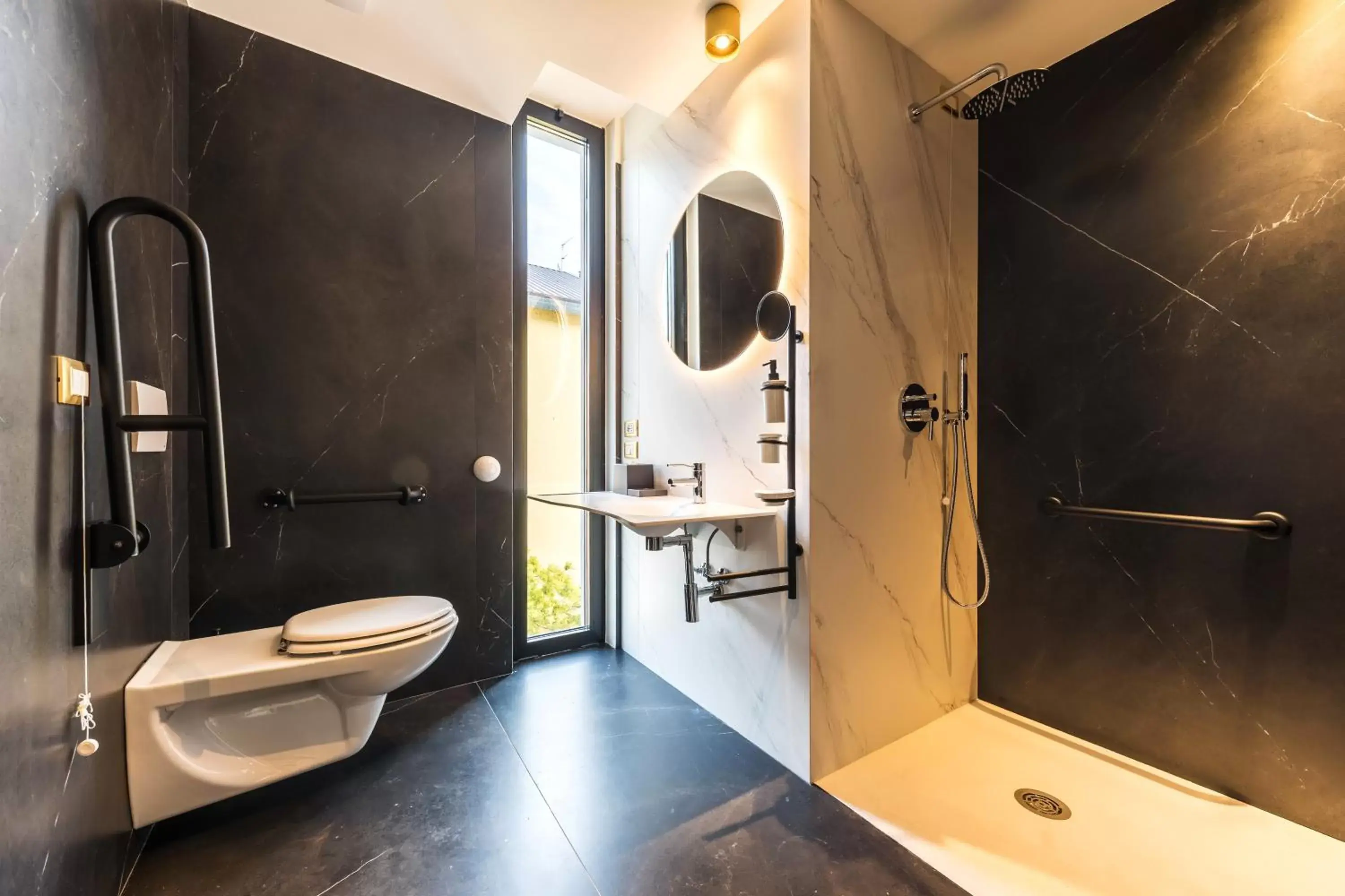 Shower, Bathroom in MaisonMe Boutique Hotel