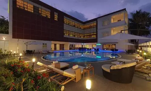 Swimming Pool in Goldfinch Retreat Bangalore