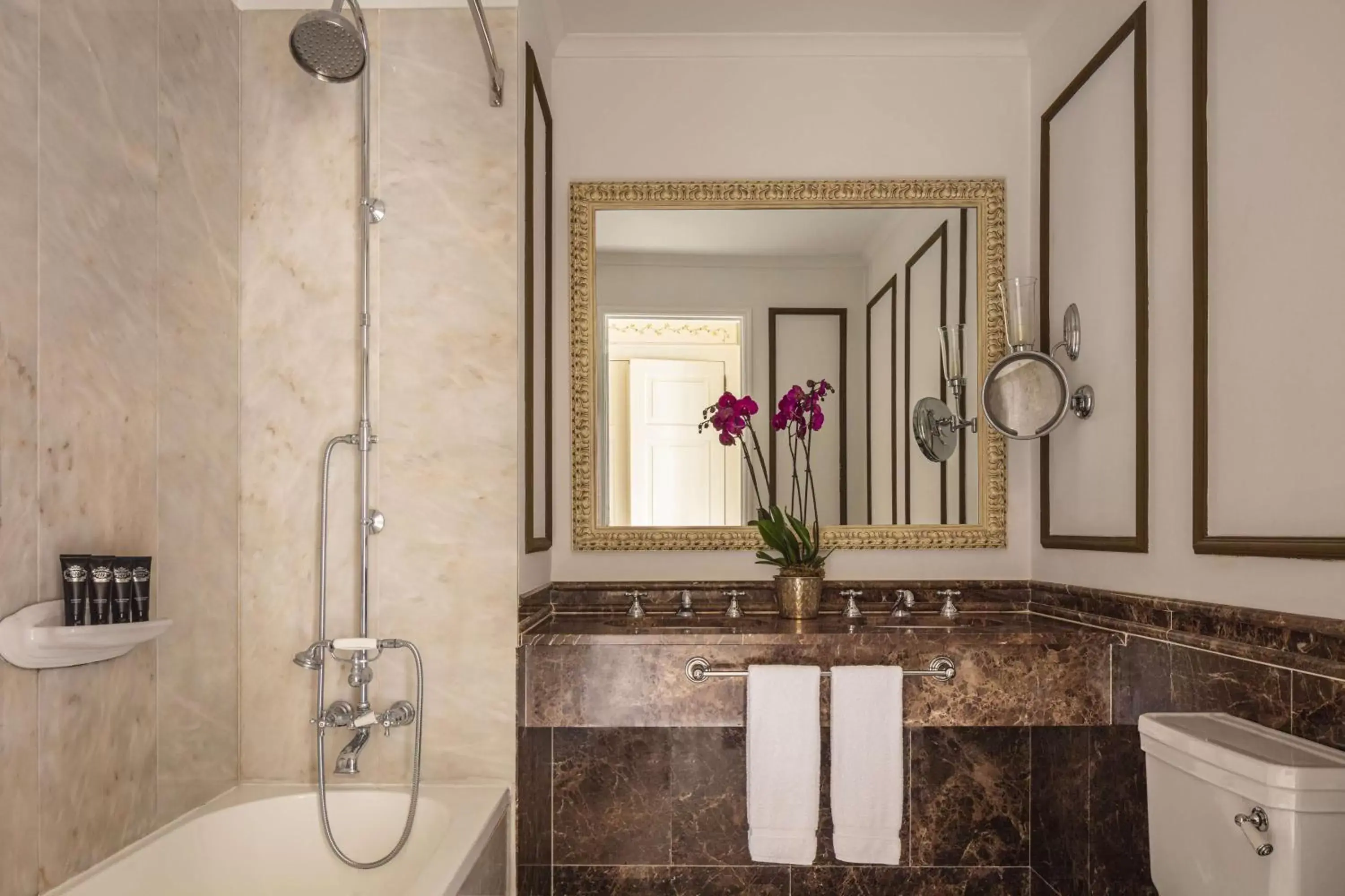 Shower, Bathroom in Tivoli Palácio de Seteais Sintra Hotel - The Leading Hotels of the World