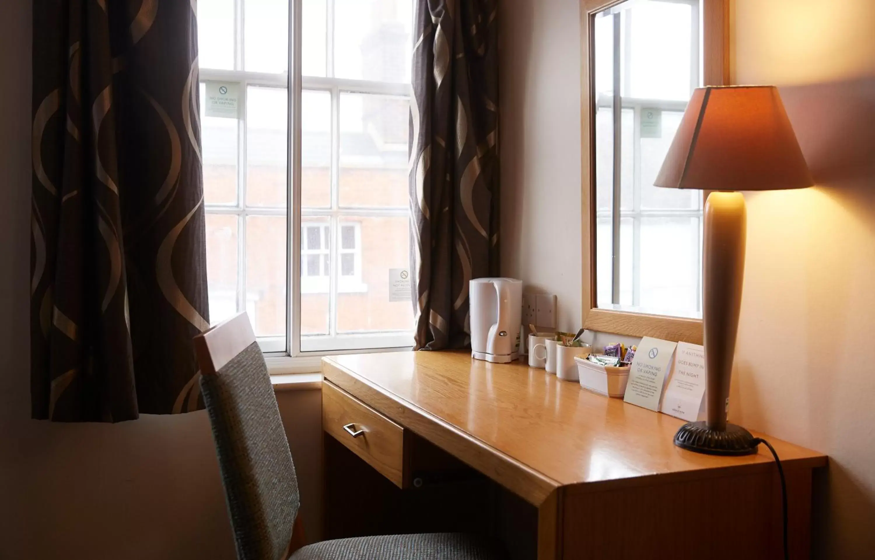 Seating Area in Sun Hotel by Greene King Inns