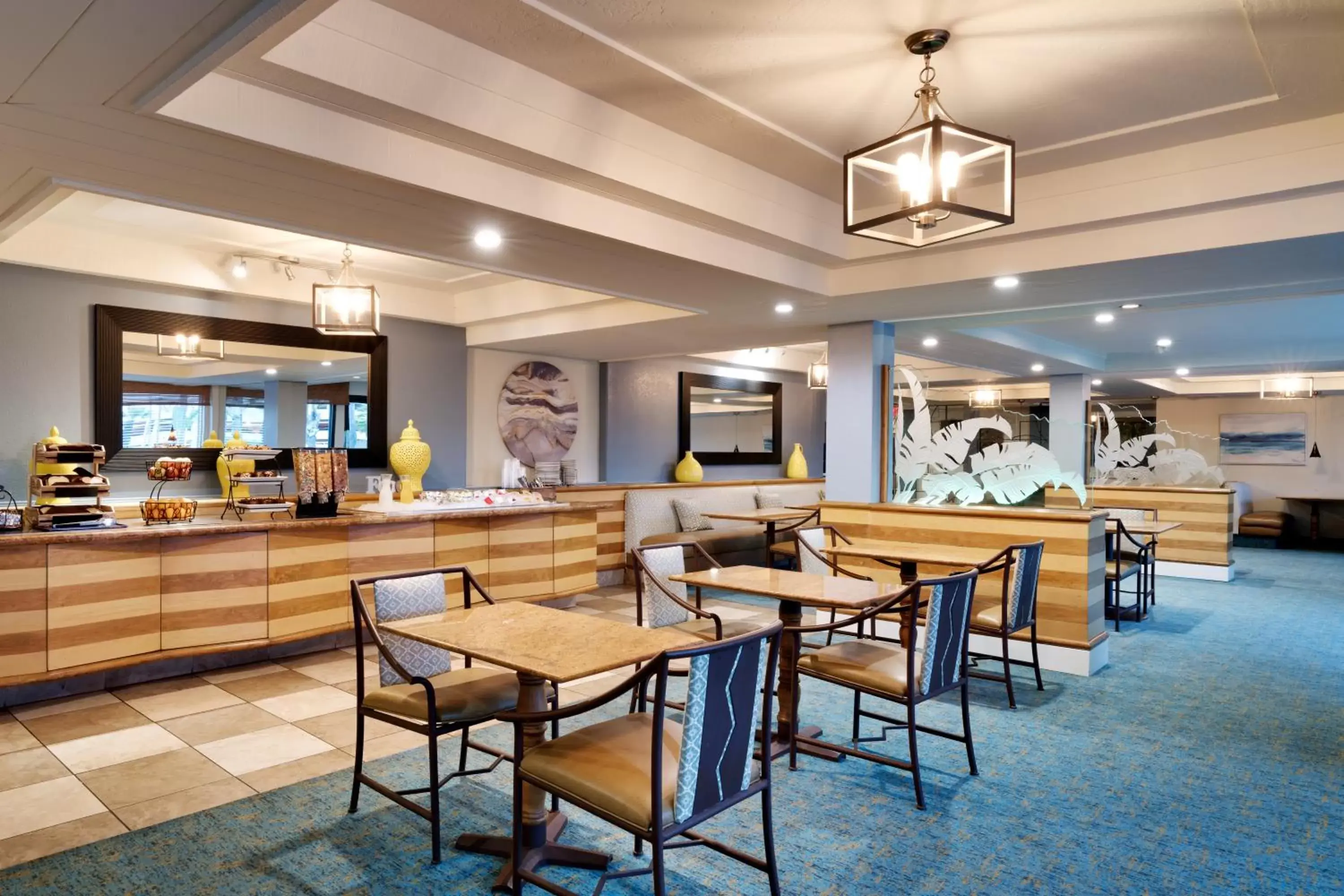 Breakfast in Atrium Hotel Orange County Breakfast in Atrium Hotel Orange County