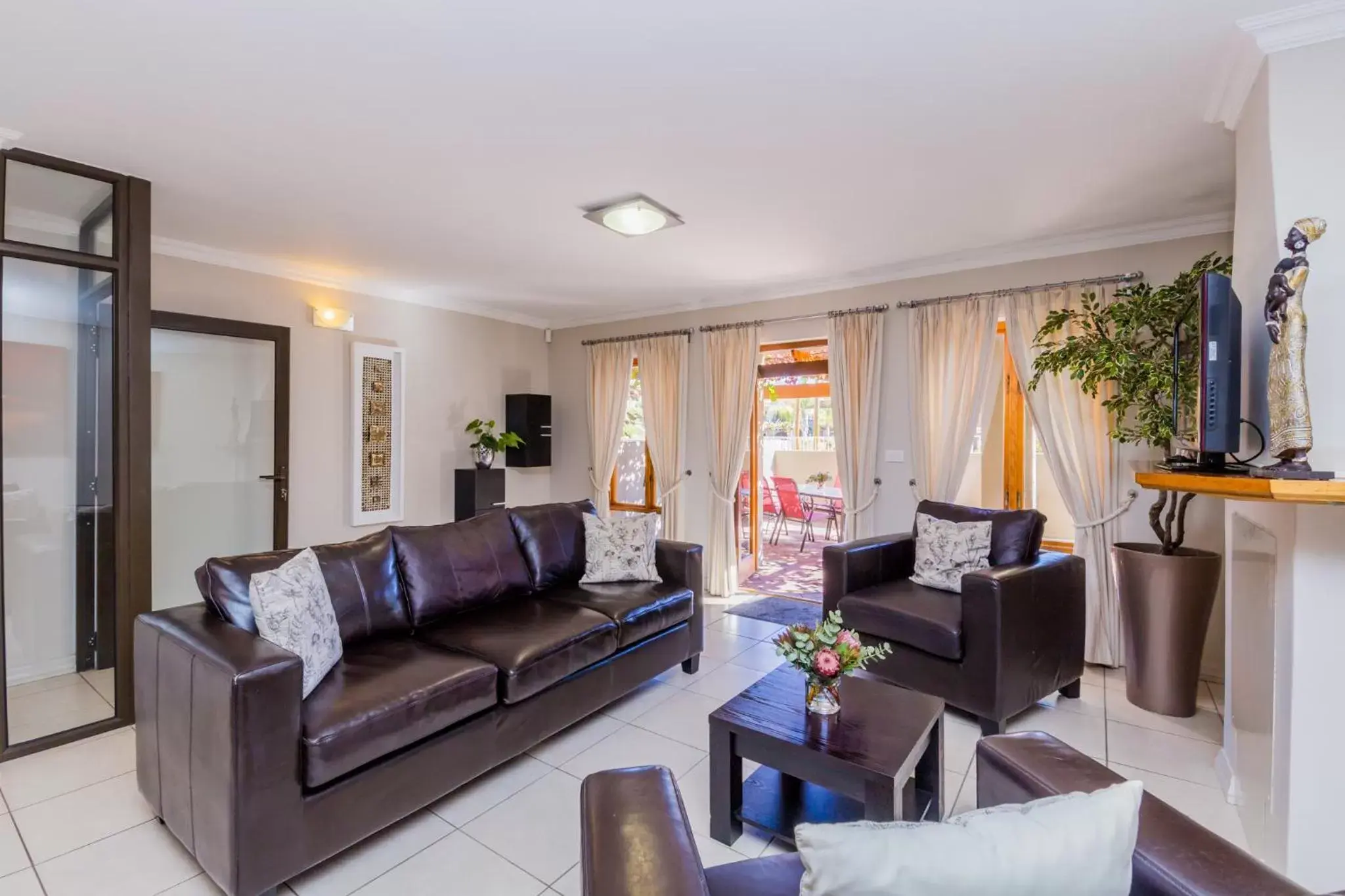 Living room, Seating Area in Devonvale Golf & Wine Estate